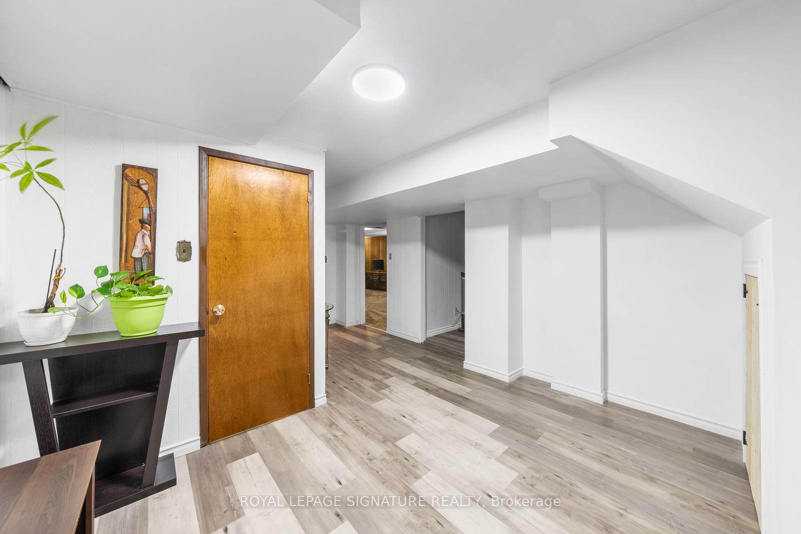 Photo 24 of 668 Peele Boulevard, Burlington, Brant — HOMEH