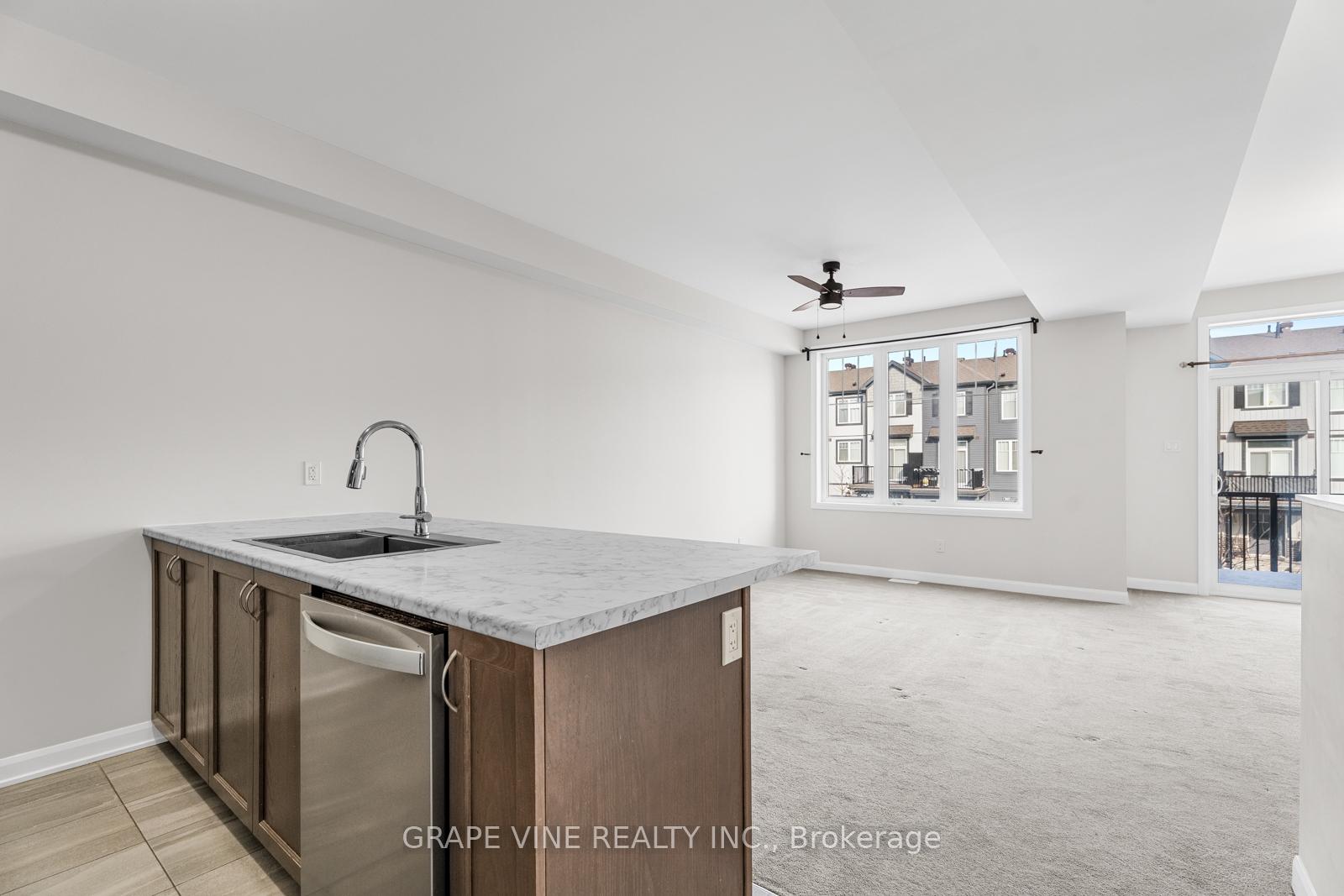 Photo 16 of 506 Galmoy Way, Ottawa, Barrhaven - Half Moon Bay — HOMEH