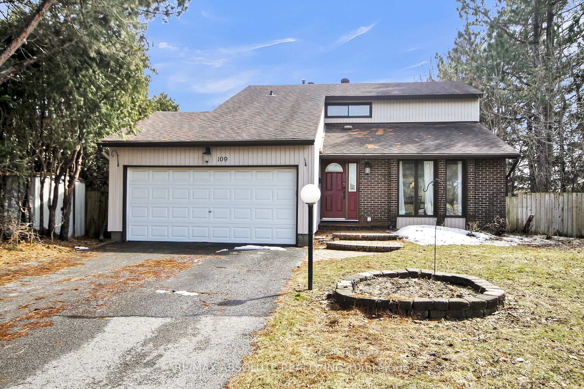 Photo 1 of 109 Tripp Crescent, Ottawa, Barrhaven - Pheasant Run — HOMEH