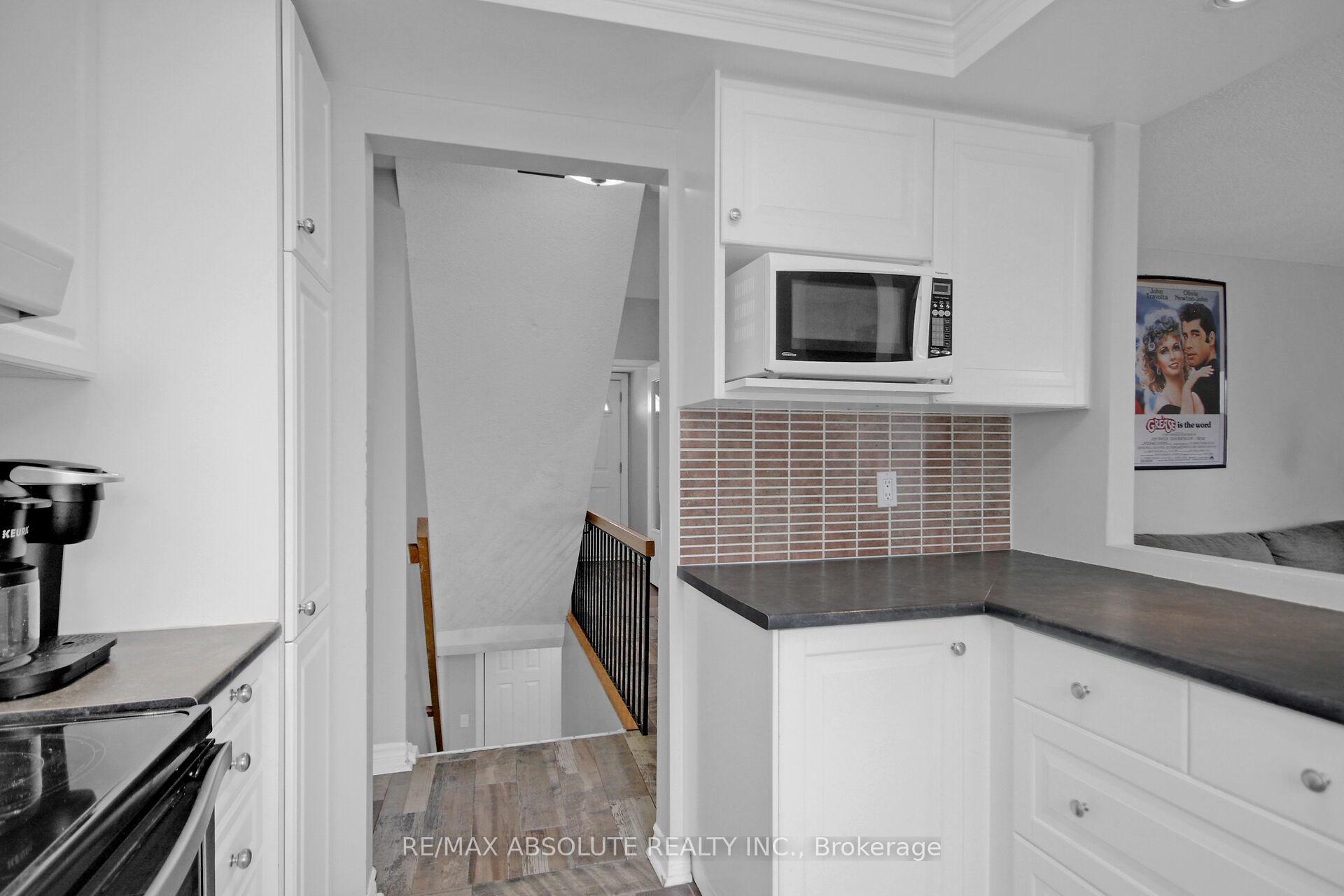 Photo 19 of 109 Tripp Crescent, Ottawa, Barrhaven - Pheasant Run — HOMEH