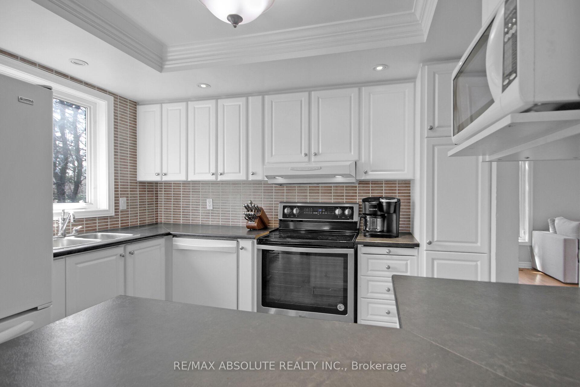 Photo 21 of 109 Tripp Crescent, Ottawa, Barrhaven - Pheasant Run — HOMEH