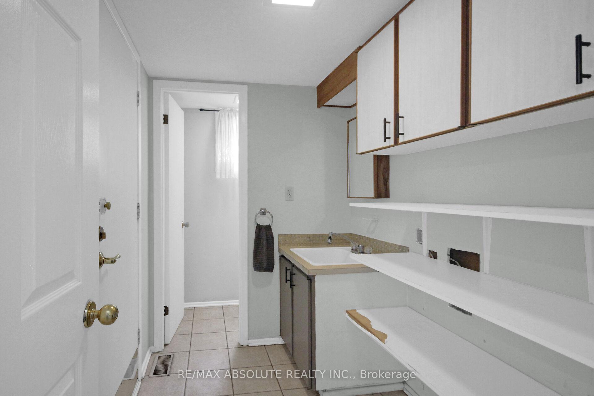 Photo 23 of 109 Tripp Crescent, Ottawa, Barrhaven - Pheasant Run — HOMEH