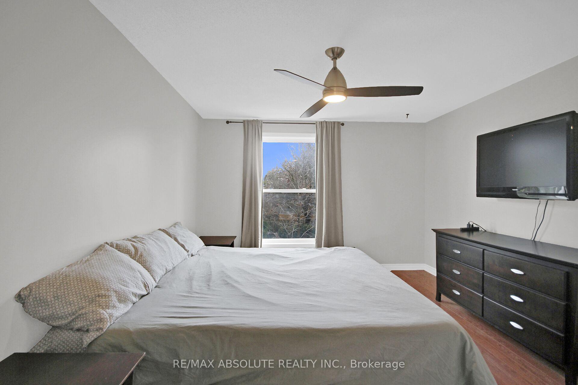 Photo 24 of 109 Tripp Crescent, Ottawa, Barrhaven - Pheasant Run — HOMEH