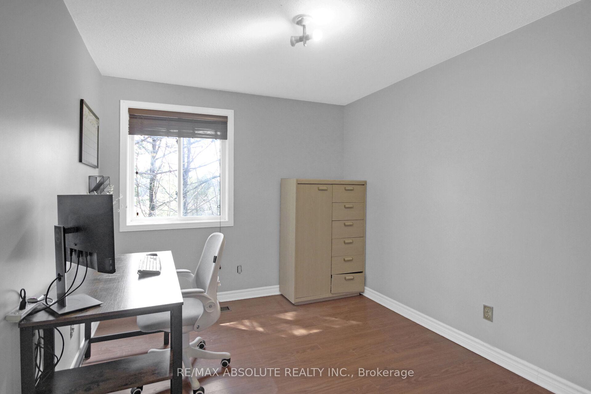 Photo 30 of 109 Tripp Crescent, Ottawa, Barrhaven - Pheasant Run — HOMEH