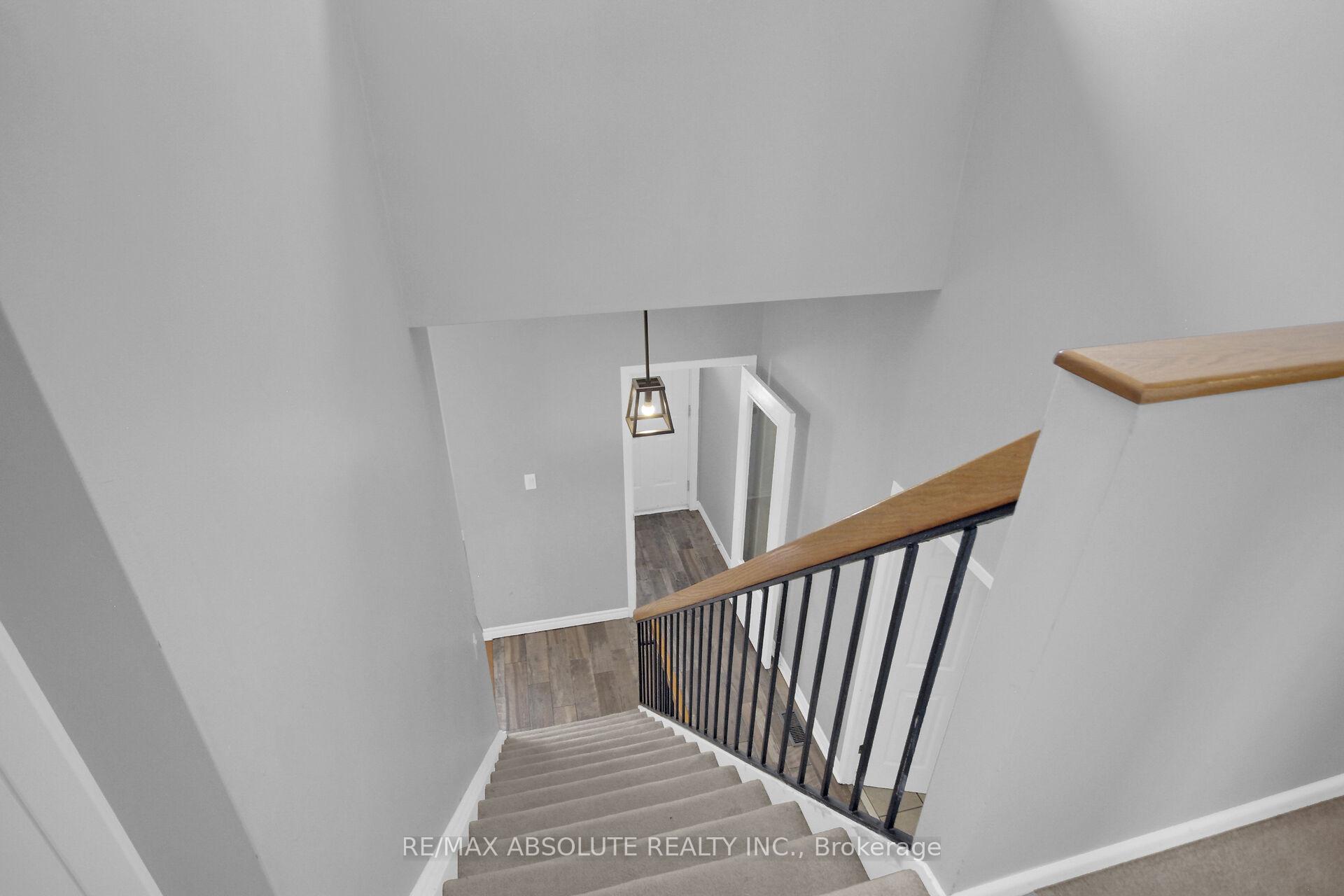 Photo 34 of 109 Tripp Crescent, Ottawa, Barrhaven - Pheasant Run — HOMEH