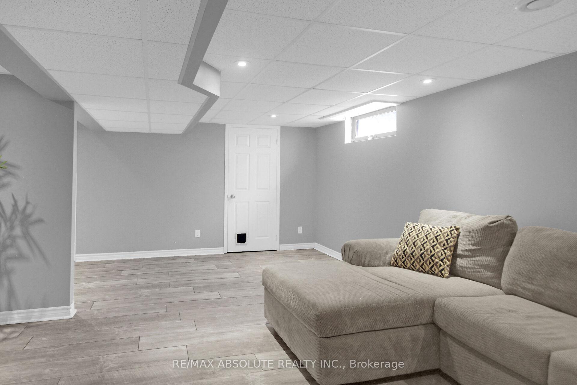 Photo 39 of 109 Tripp Crescent, Ottawa, Barrhaven - Pheasant Run — HOMEH