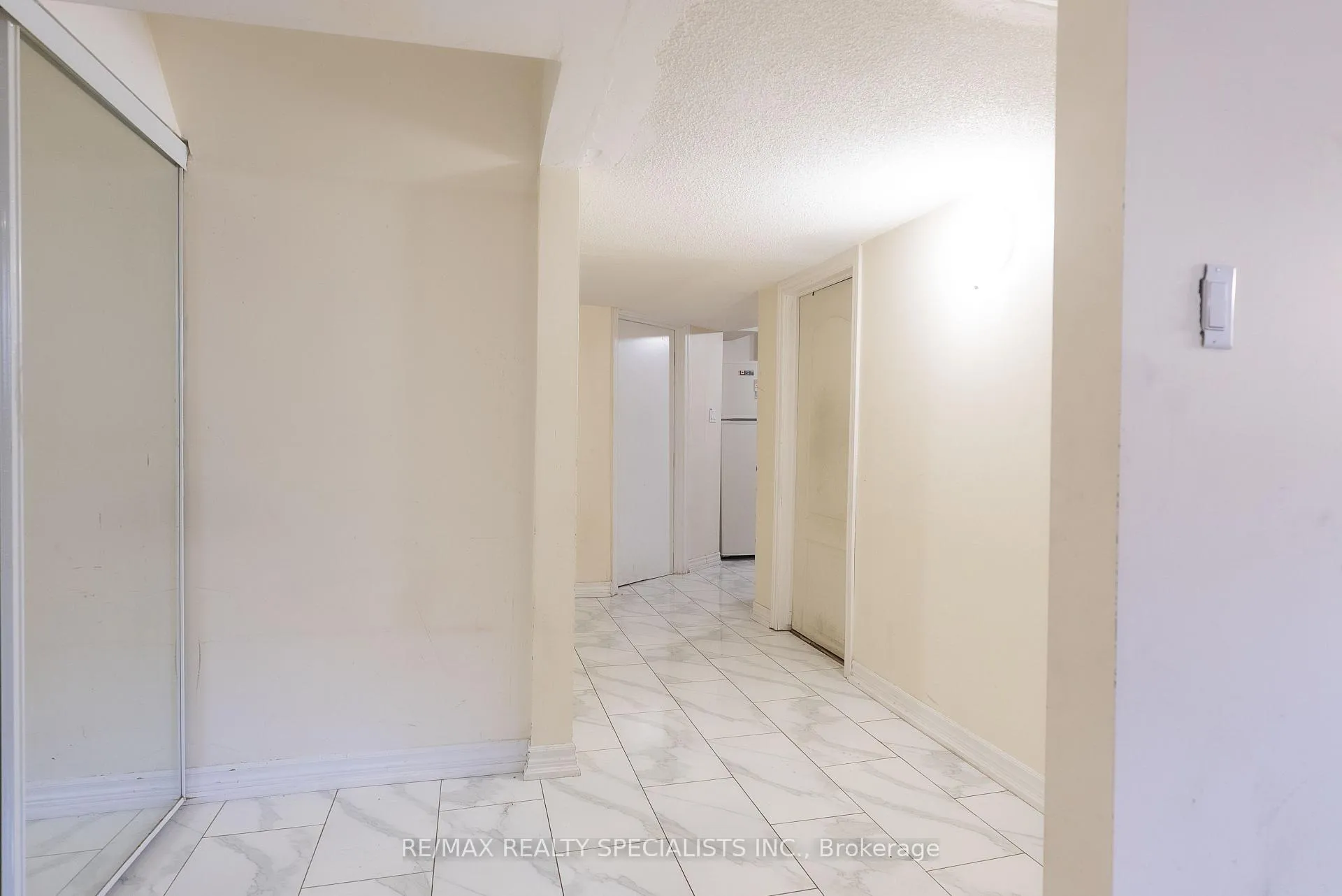 Photo 3 of 36 Rattlesnake Road, Brampton, Sandringham-Wellington — HOMEH