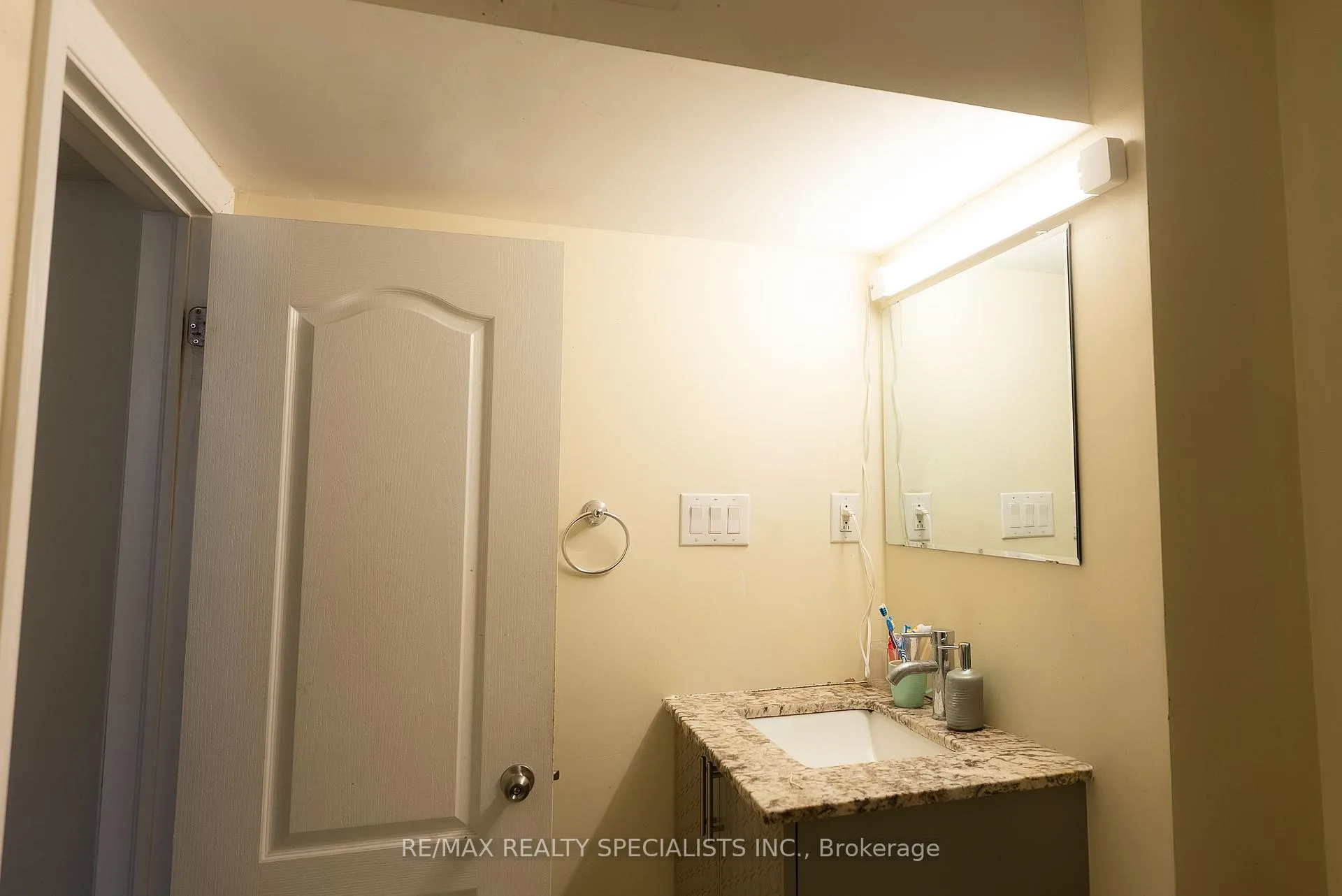 Photo 7 of 36 Rattlesnake Road, Brampton, Sandringham-Wellington — HOMEH