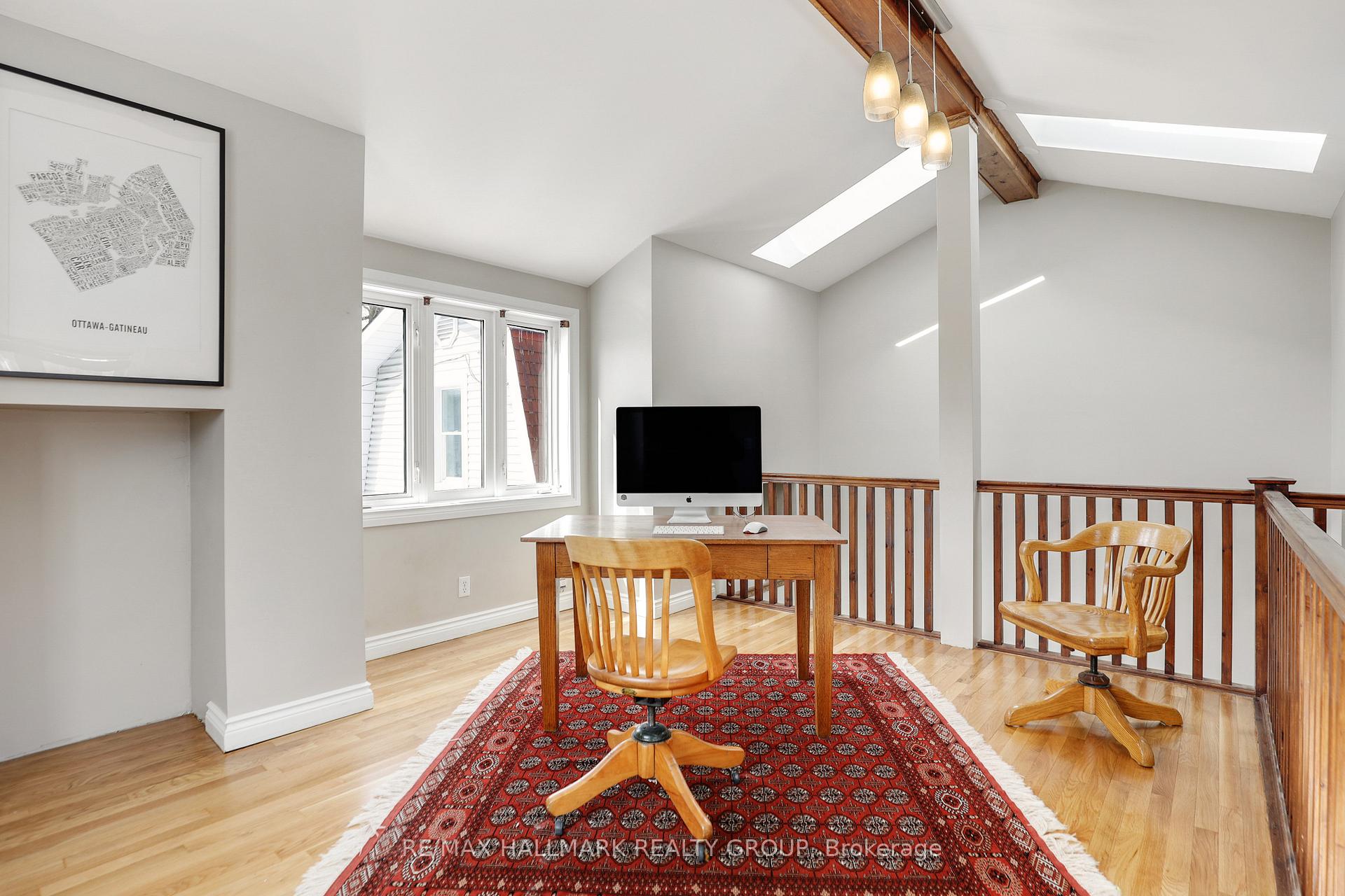 Photo 20 of 561 Edison Avenue, Ottawa, McKellar/Highland — HOMEH
