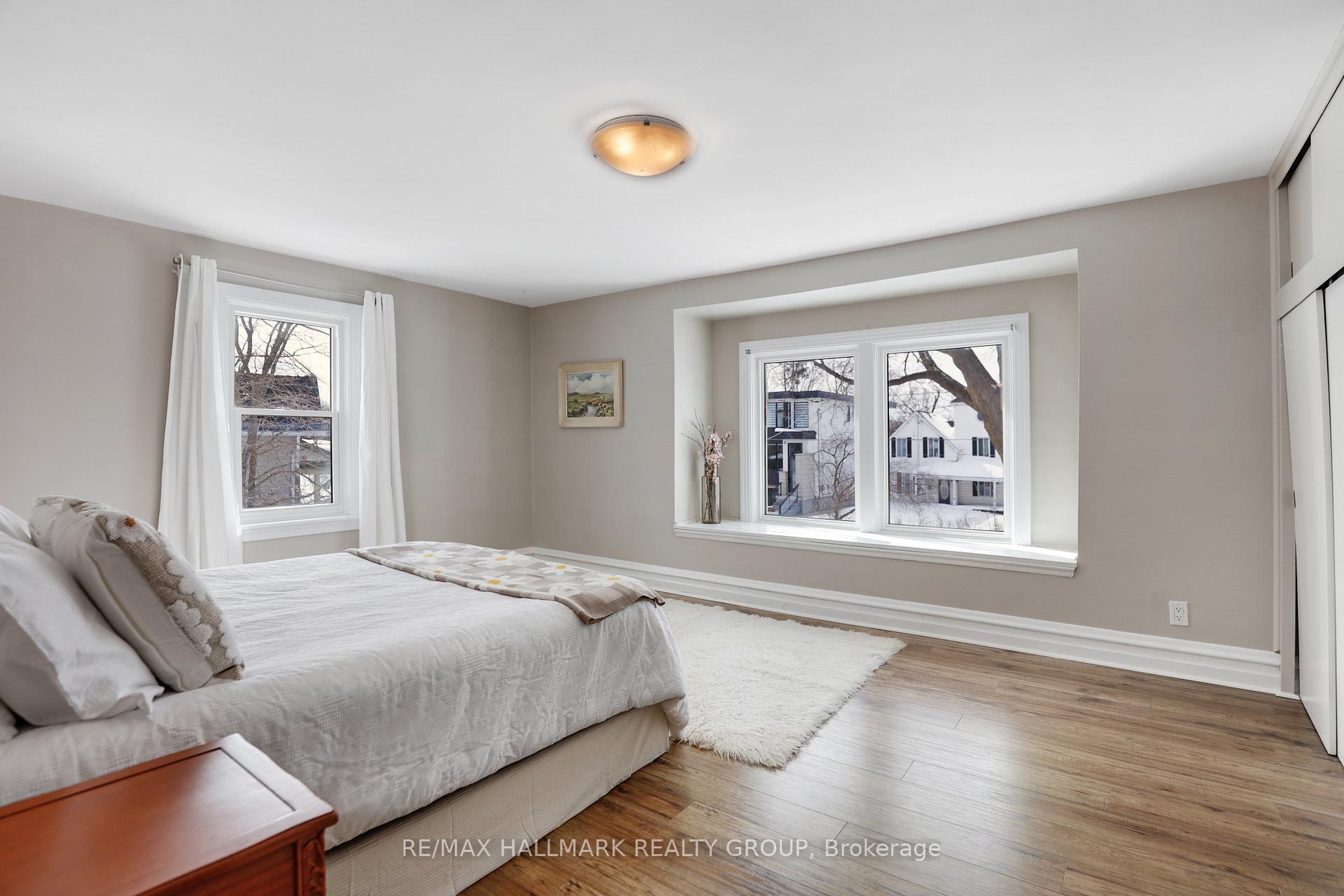 Photo 23 of 561 Edison Avenue, Ottawa, McKellar/Highland — HOMEH