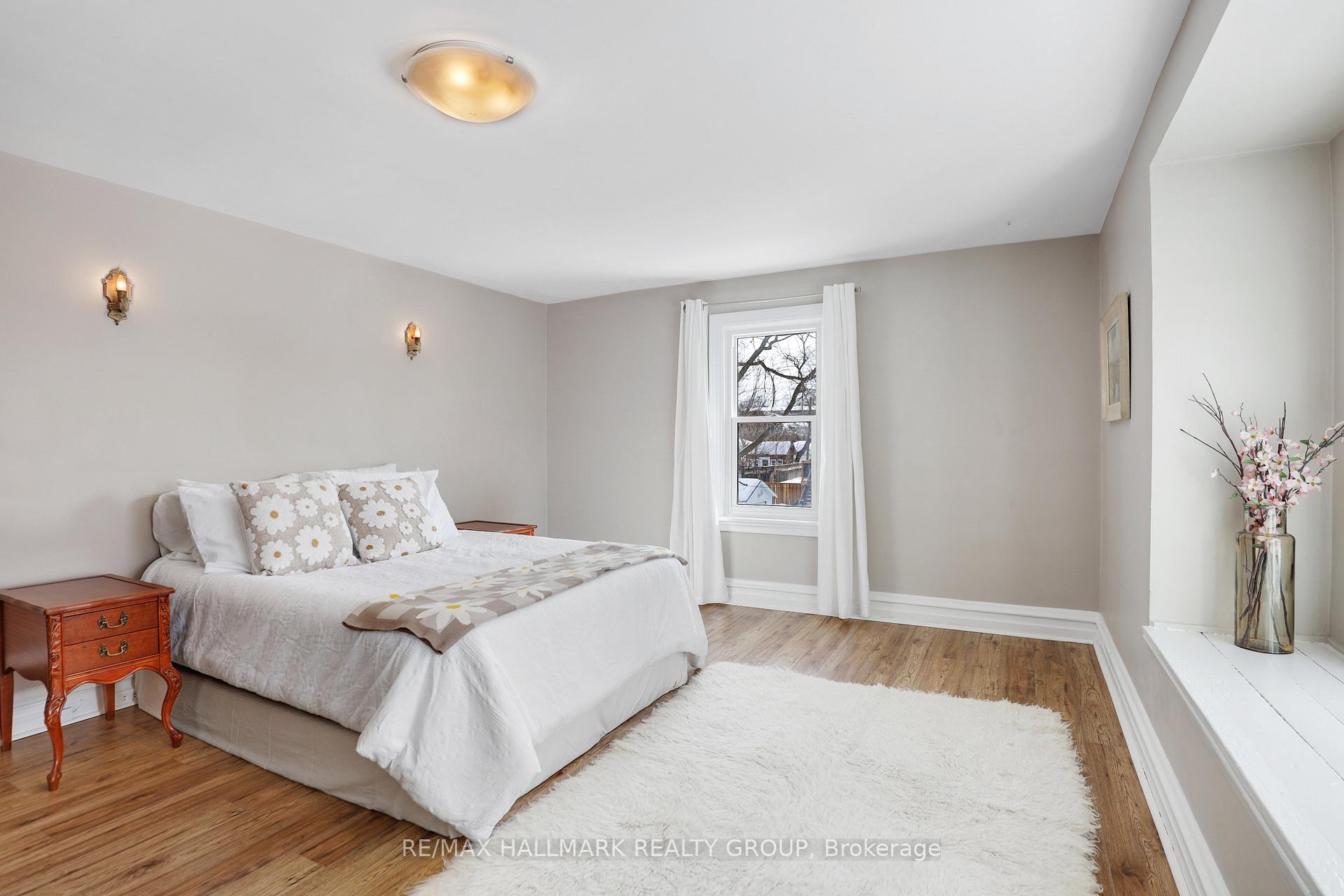 Photo 21 of 561 Edison Avenue, Ottawa, McKellar/Highland — HOMEH