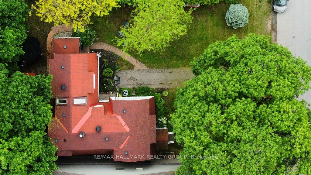 Photo 34 of 561 Edison Avenue, Ottawa, McKellar/Highland — HOMEH