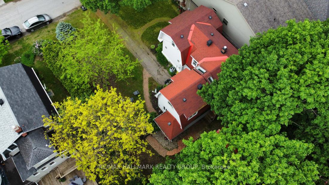 Photo 39 of 561 Edison Avenue, Ottawa, McKellar/Highland — HOMEH