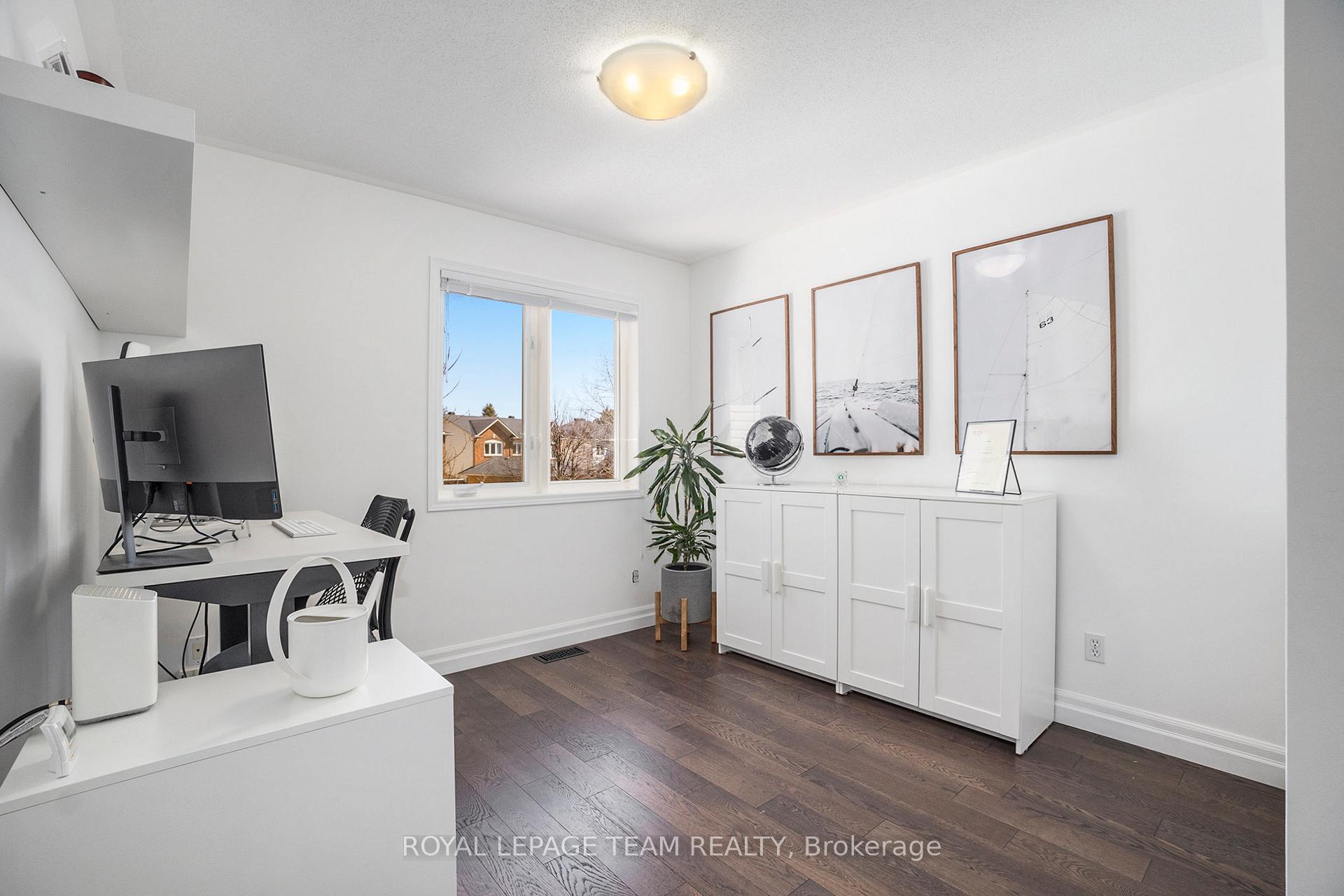 Photo 16 of 28 Nakota Way, Ottawa, Barrhaven - Longfields — HOMEH
