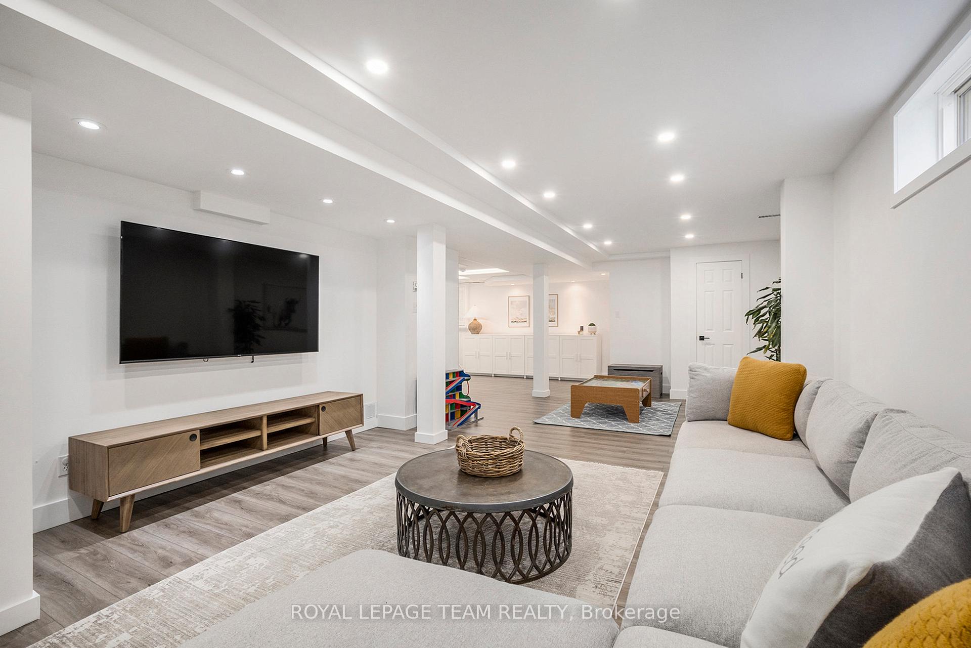 Photo 21 of 28 Nakota Way, Ottawa, Barrhaven - Longfields — HOMEH