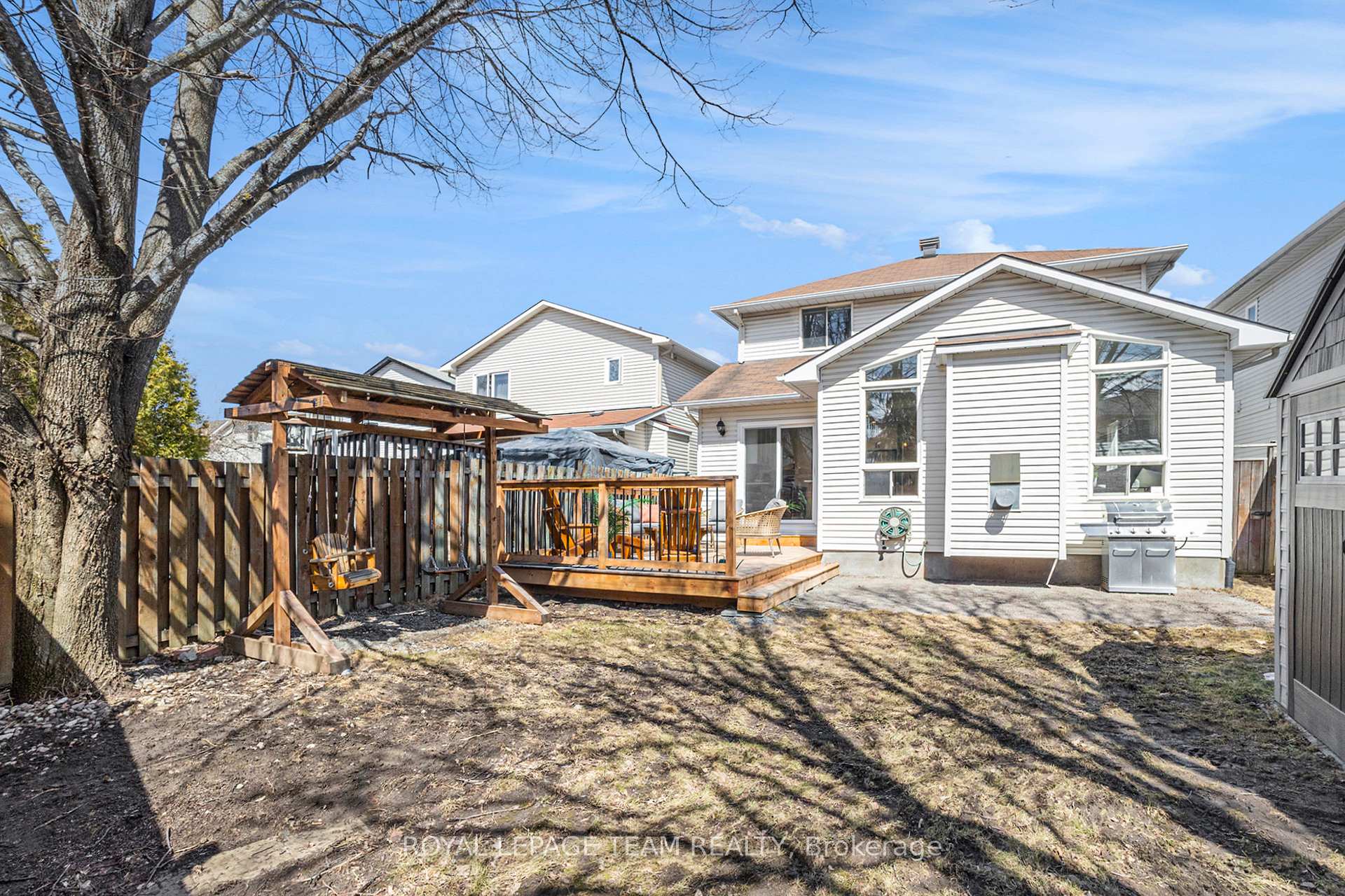 Photo 24 of 28 Nakota Way, Ottawa, Barrhaven - Longfields — HOMEH