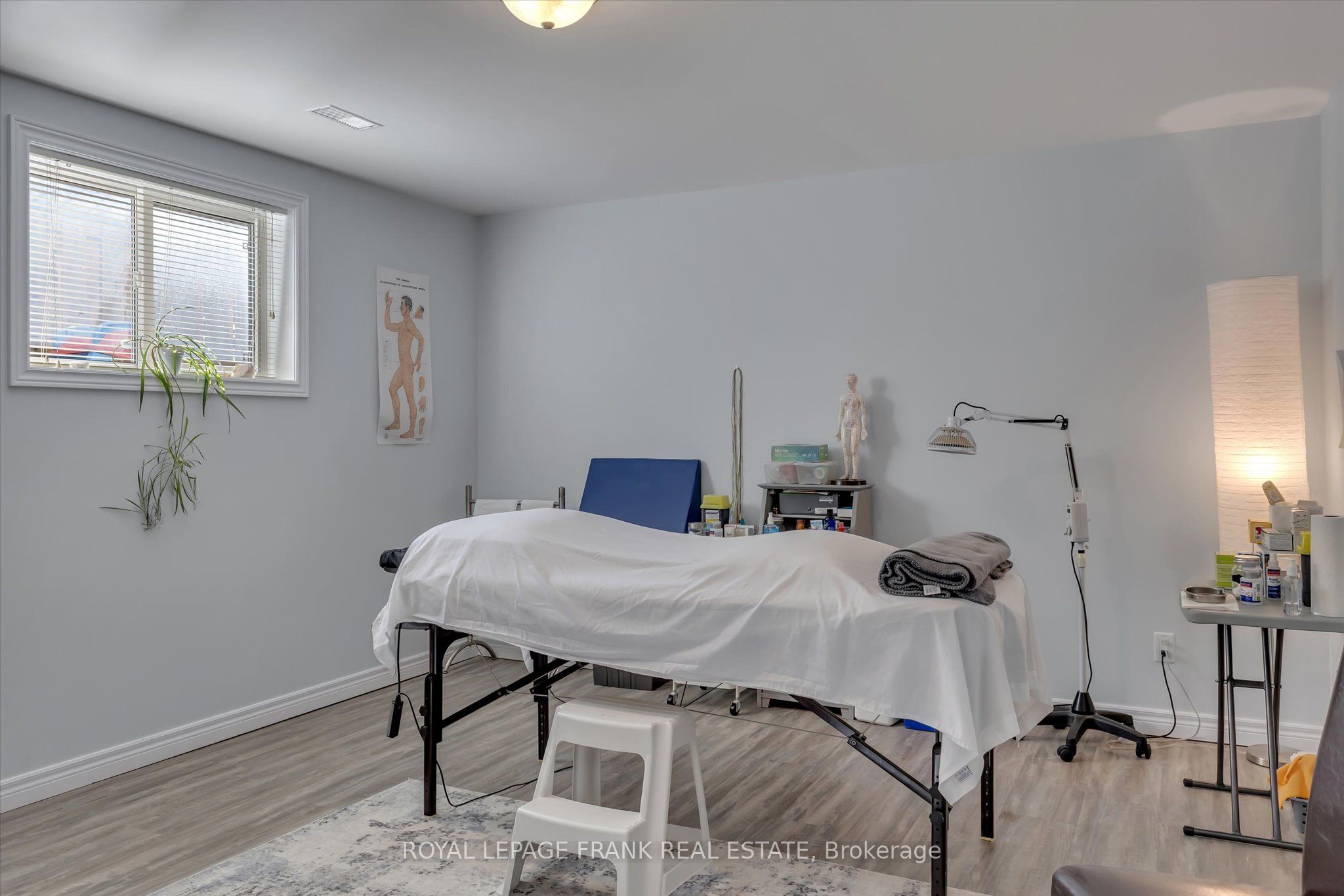 Photo 82 of 1542 Ireland Drive, Peterborough, Monaghan Ward 2 — HOMEH