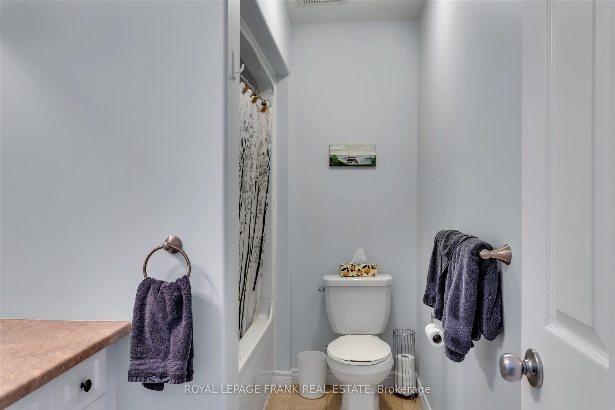 Photo 80 of 1542 Ireland Drive, Peterborough, Monaghan Ward 2 — HOMEH