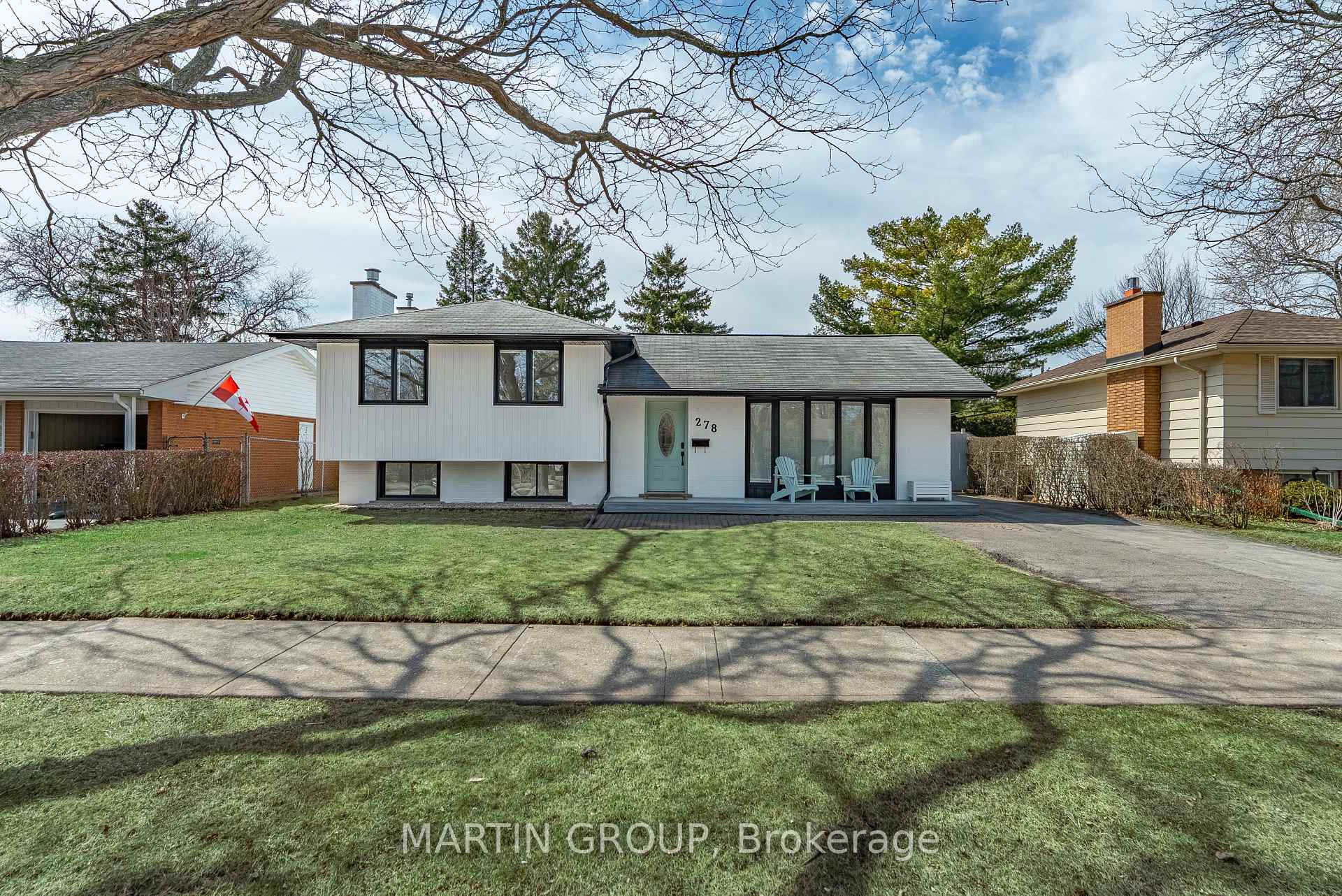 Photo 3 of 278 White Pines Drive, Burlington, Appleby — HOMEH