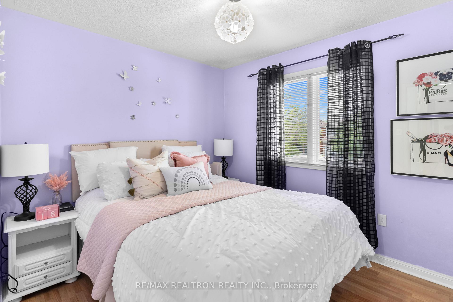 Photo 26 of 107 Narrow Valley Crescent, Brampton, Sandringham-Wellington — HOMEH