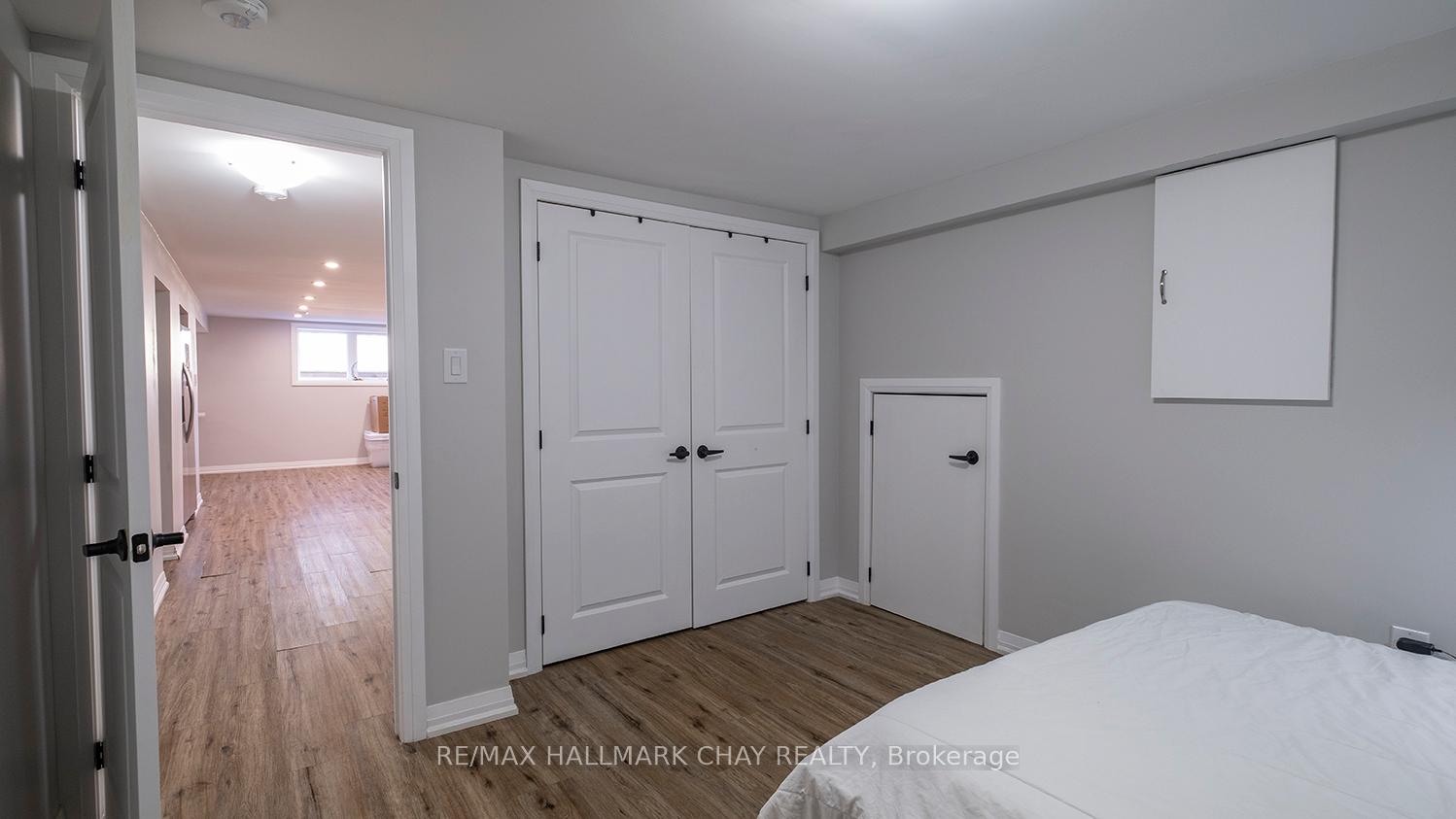 Photo 37 of 10 Glenecho Drive, Barrie, Grove East — HOMEH