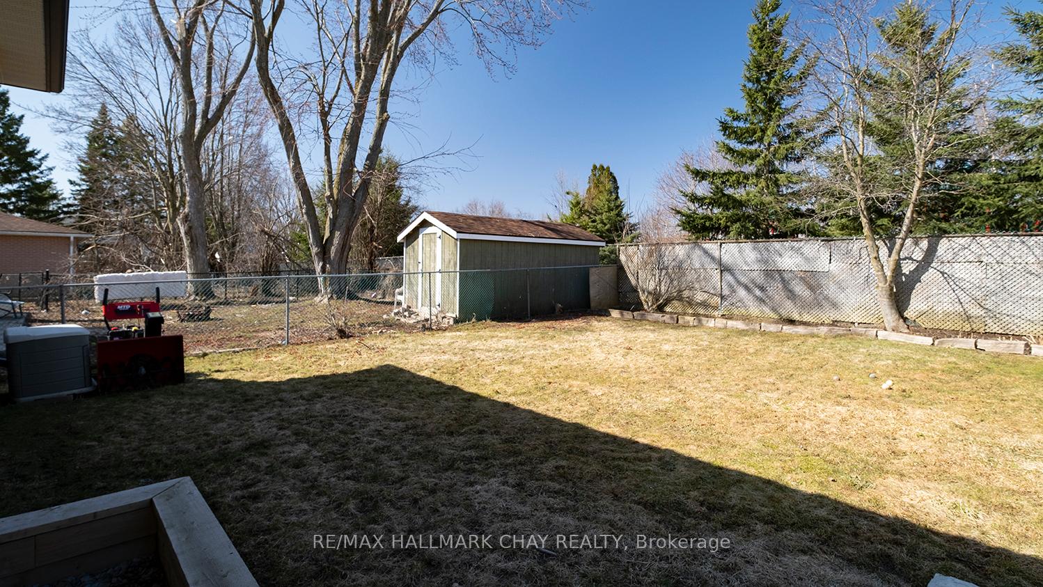 Photo 44 of 10 Glenecho Drive, Barrie, Grove East — HOMEH