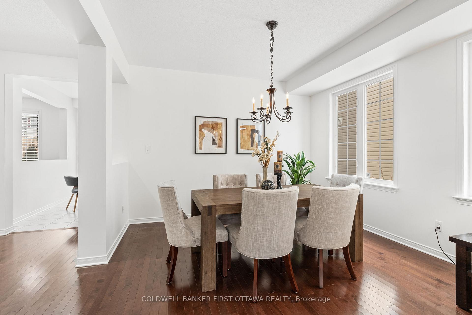 Photo 6 of 104 Chenoa Way, Ottawa, Barrhaven - Stonebridge — HOMEH