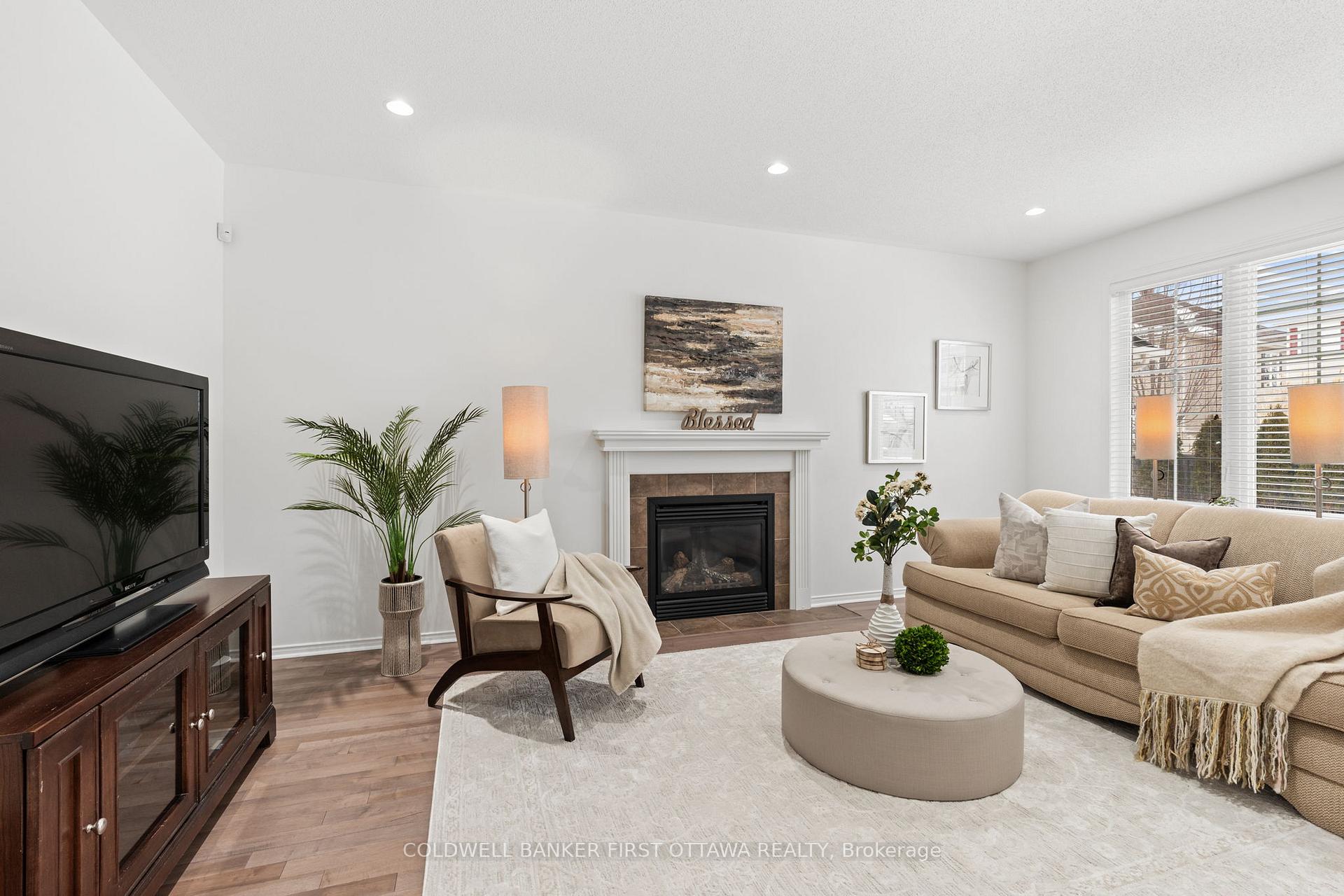 Photo 14 of 104 Chenoa Way, Ottawa, Barrhaven - Stonebridge — HOMEH