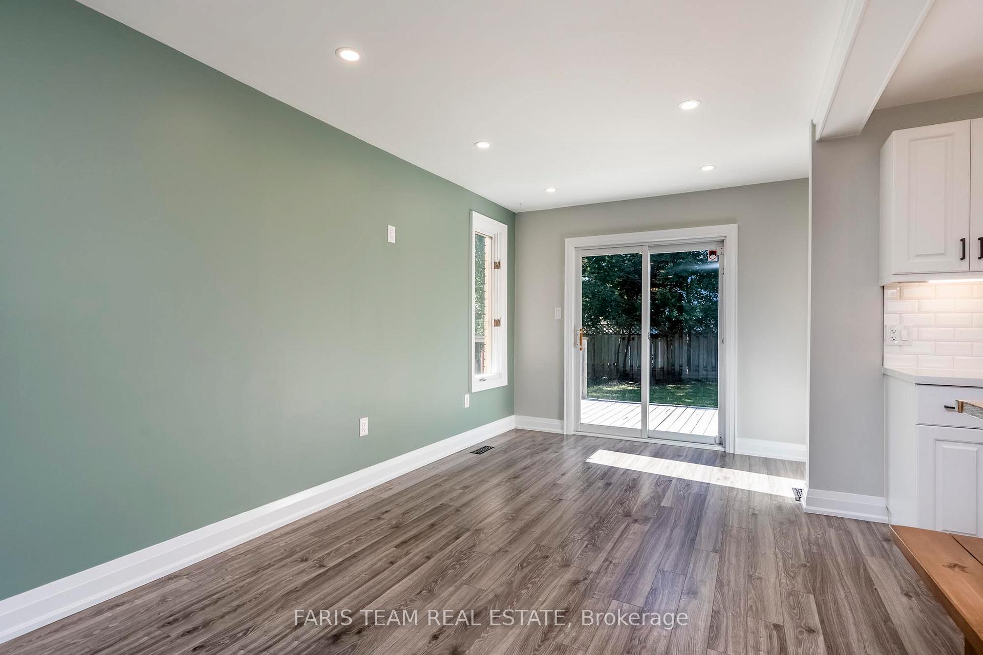 Photo 10 of 12 Knicely Road, Barrie, Painswick North — HOMEH