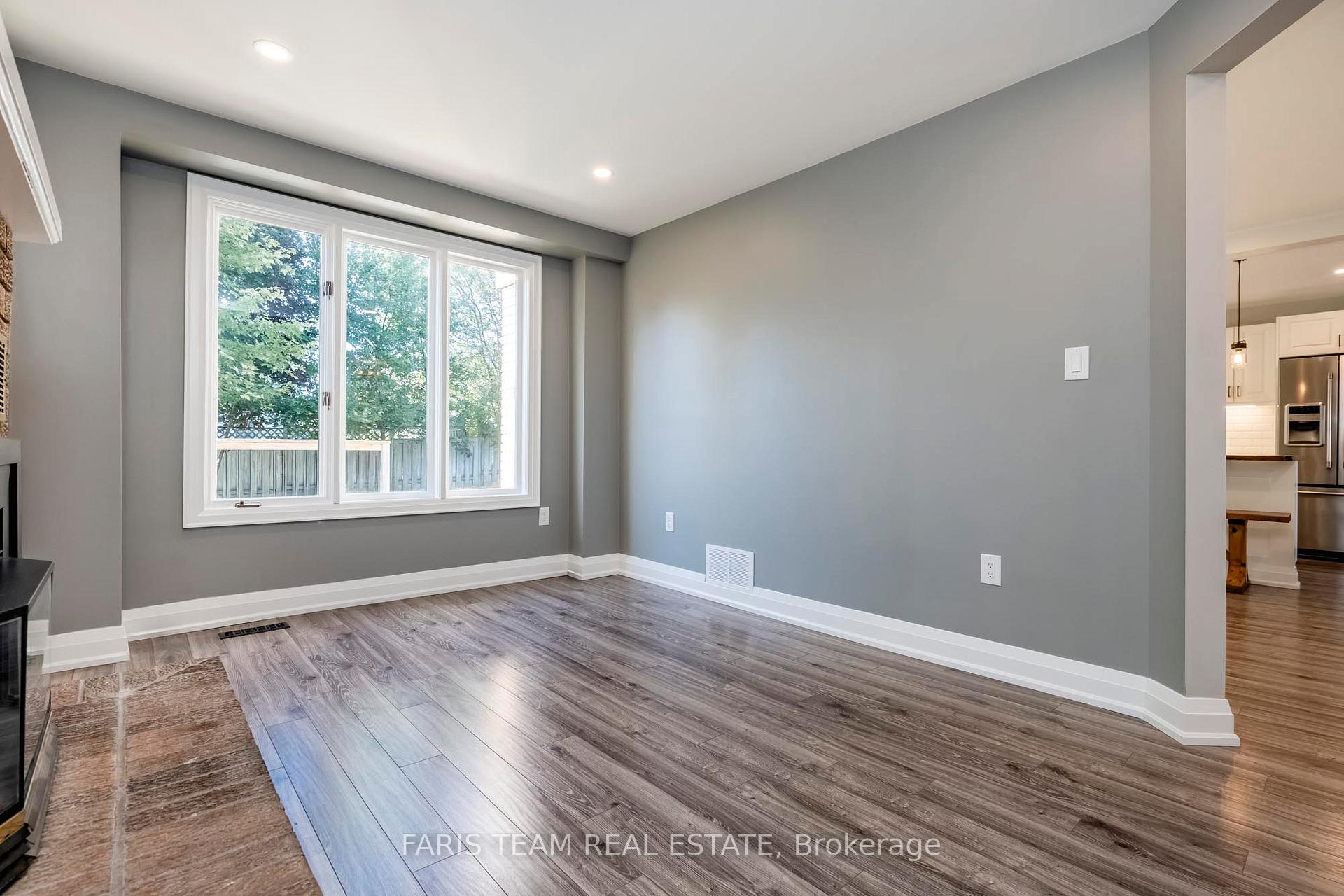 Photo 13 of 12 Knicely Road, Barrie, Painswick North — HOMEH