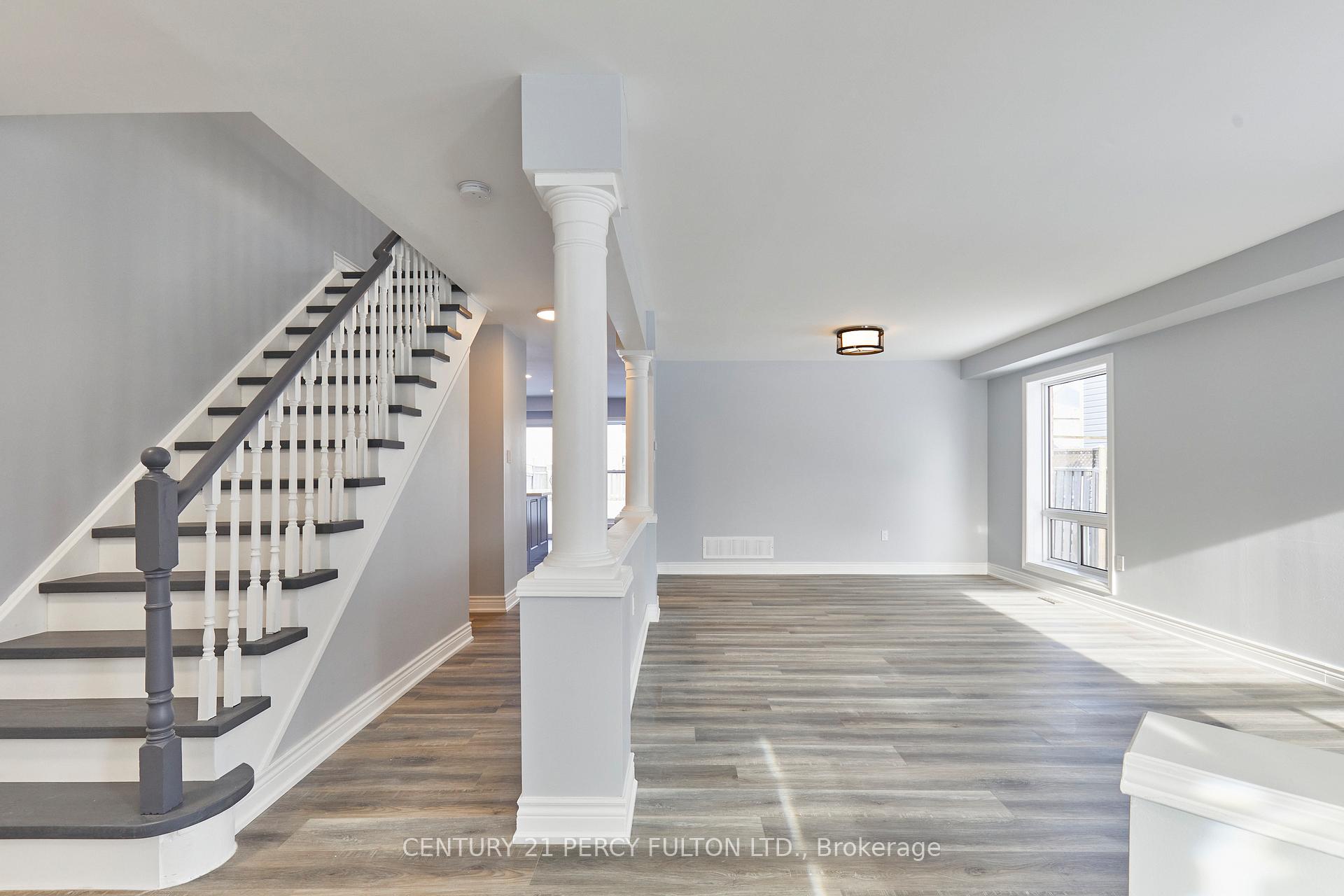 Photo 7 of 1152 Ashcroft Court, Oshawa, Taunton — HOMEH