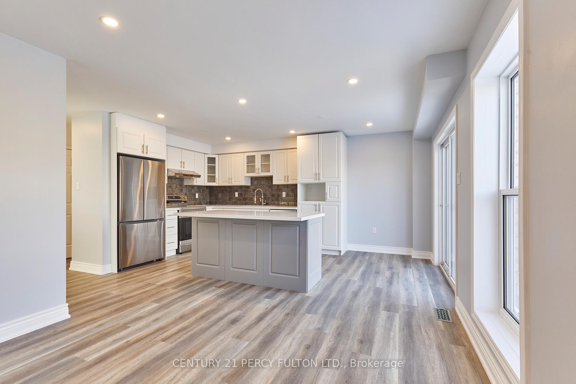 Photo 11 of 1152 Ashcroft Court, Oshawa, Taunton — HOMEH
