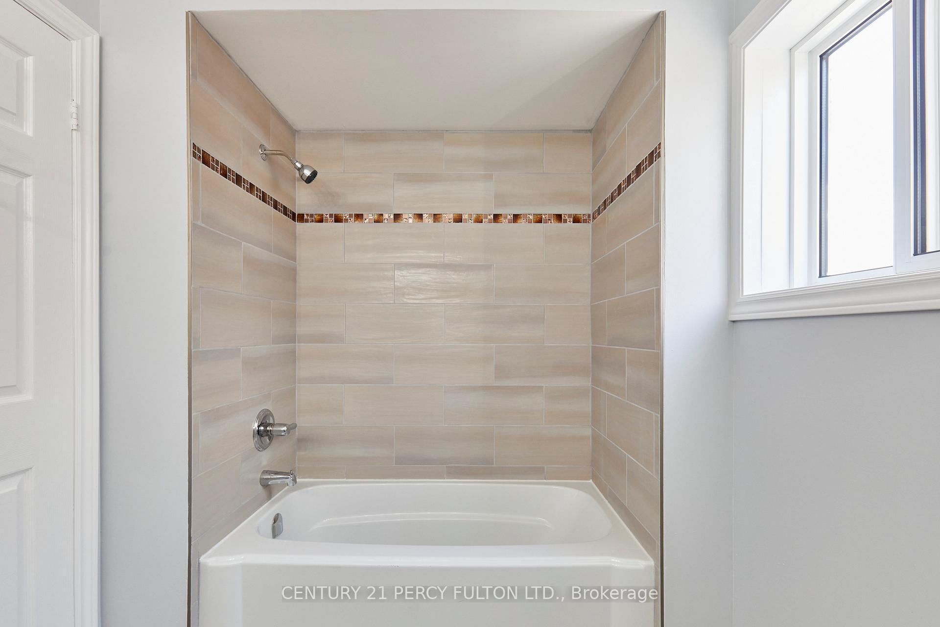 Photo 36 of 1152 Ashcroft Court, Oshawa, Taunton — HOMEH