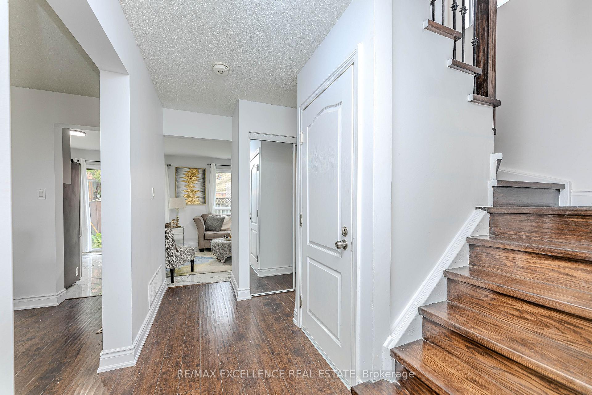 Photo 17 of 145 Ecclestone Drive, Brampton, Brampton West — HOMEH