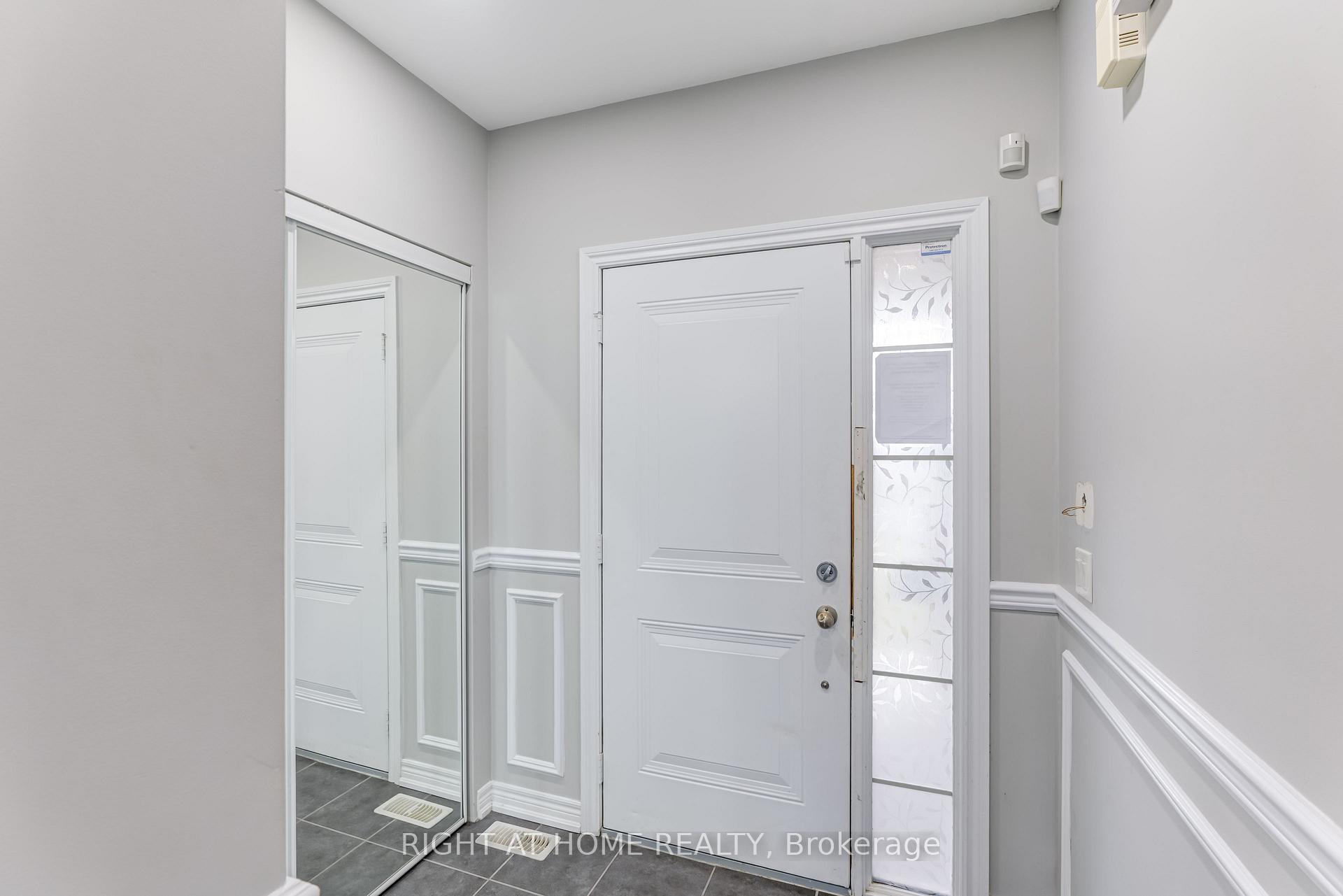 Photo 2 of 2341 Steeplechase Street, Oshawa, Windfields — HOMEH