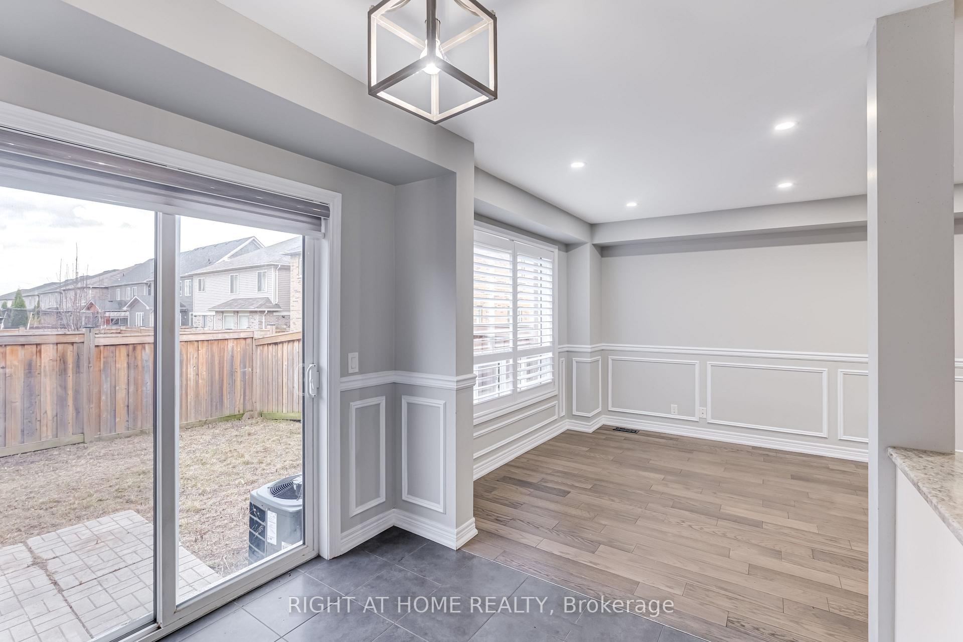 Photo 9 of 2341 Steeplechase Street, Oshawa, Windfields — HOMEH