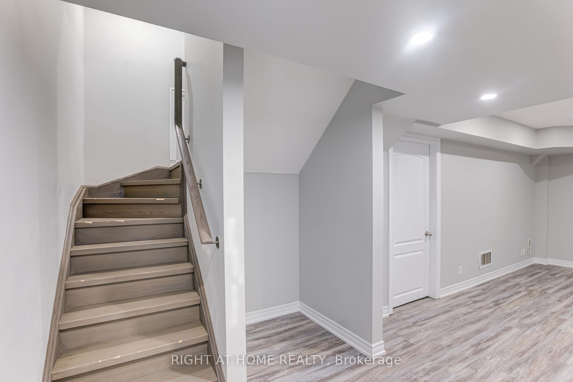 Photo 19 of 2341 Steeplechase Street, Oshawa, Windfields — HOMEH