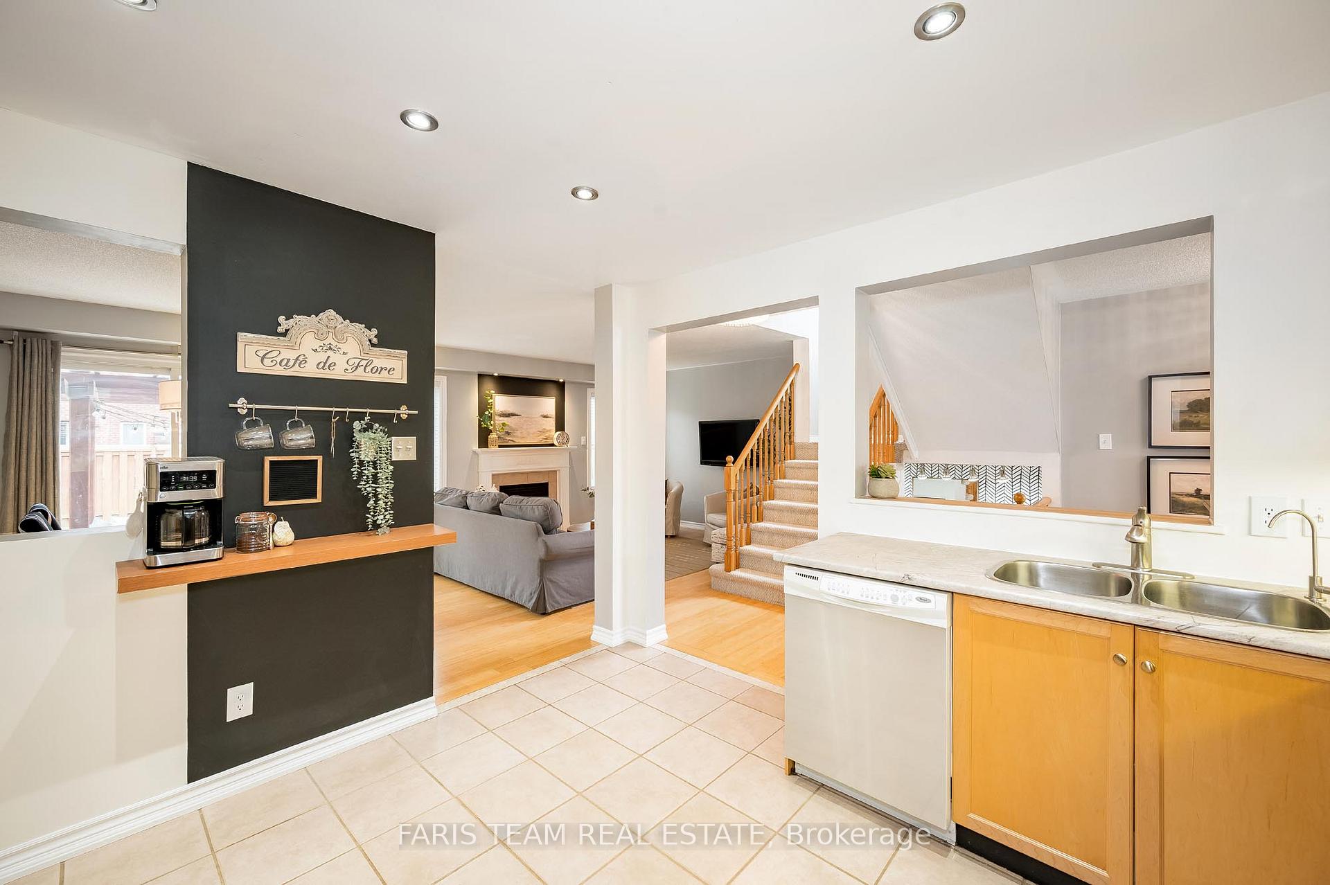 Photo 6 of 62 Weymouth Road, Barrie, Georgian Drive — HOMEH
