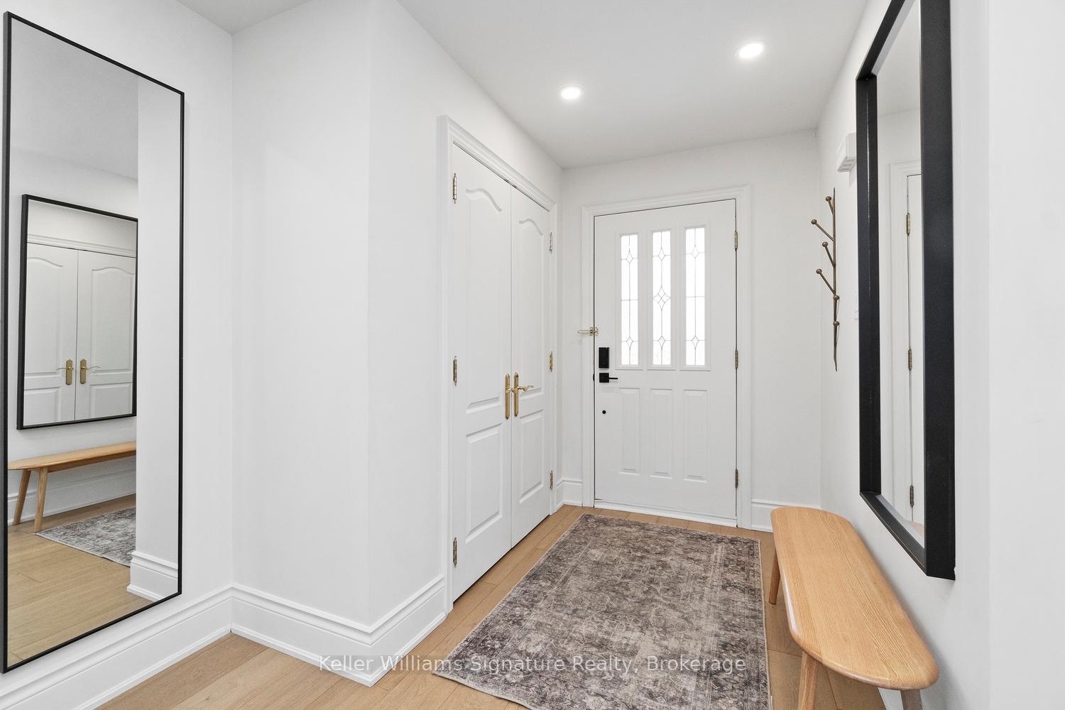 Photo 2 of 2286 Glastonbury Road, Burlington, Brant Hills — HOMEH