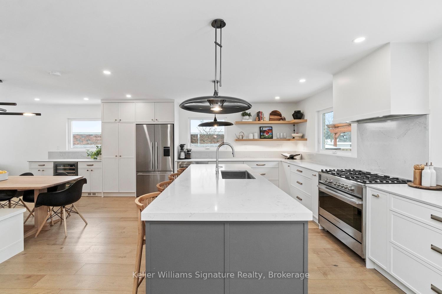 Photo 14 of 2286 Glastonbury Road, Burlington, Brant Hills — HOMEH