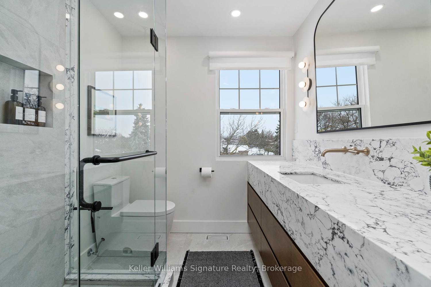 Photo 26 of 2286 Glastonbury Road, Burlington, Brant Hills — HOMEH