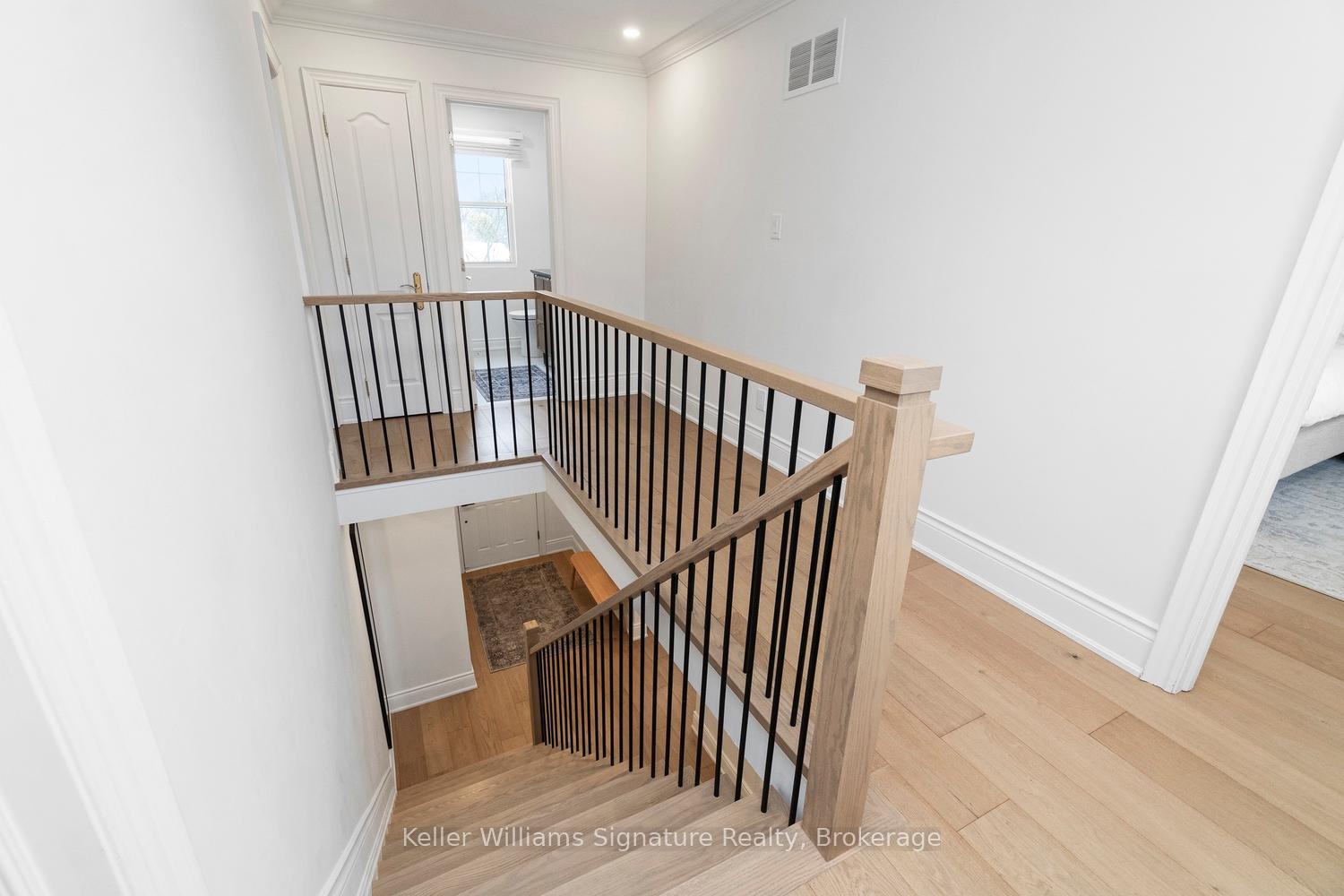 Photo 32 of 2286 Glastonbury Road, Burlington, Brant Hills — HOMEH
