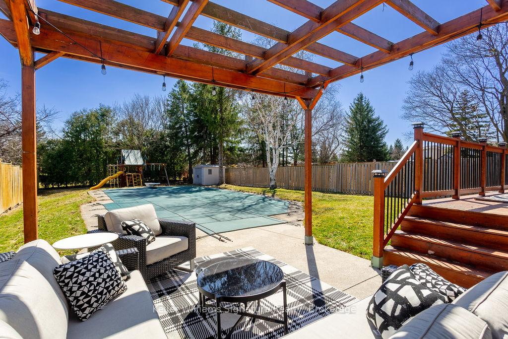 Photo 49 of 2286 Glastonbury Road, Burlington, Brant Hills — HOMEH