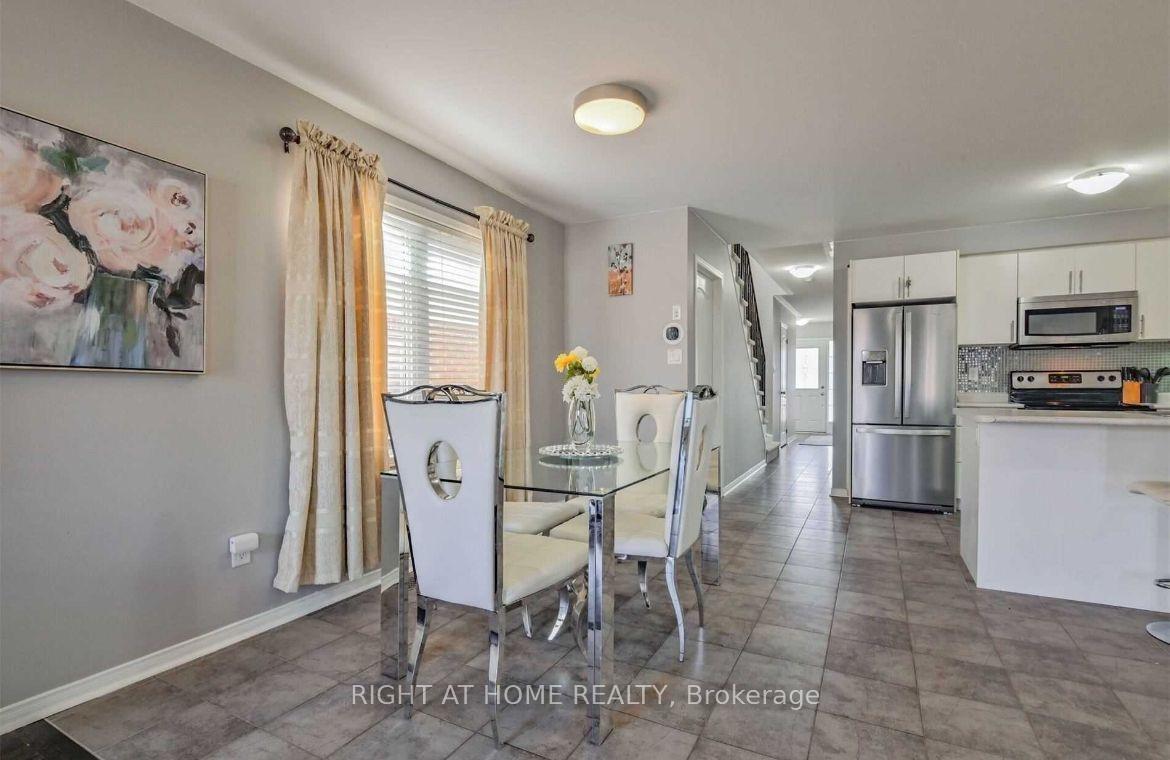 Photo 9 of 804 Mccue Drive, Oshawa, Taunton — HOMEH