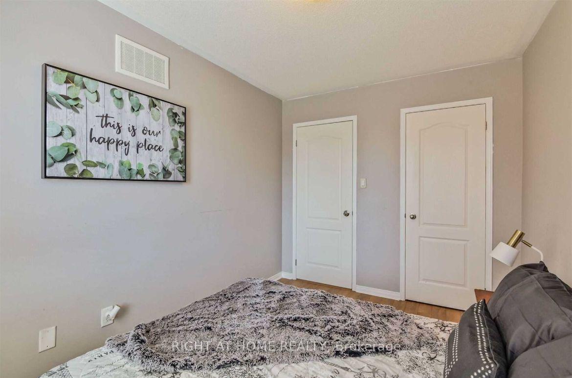 Photo 19 of 804 Mccue Drive, Oshawa, Taunton — HOMEH