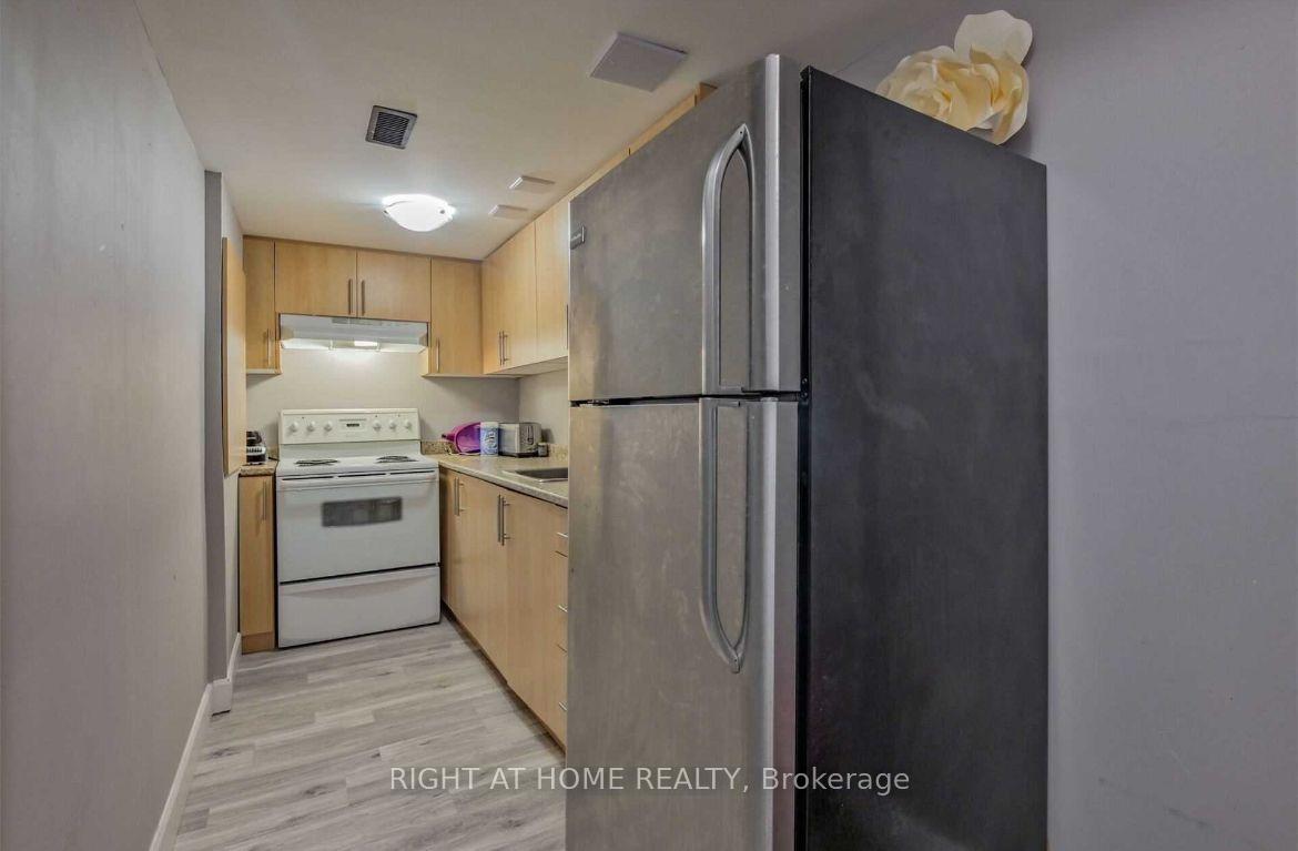 Photo 21 of 804 Mccue Drive, Oshawa, Taunton — HOMEH
