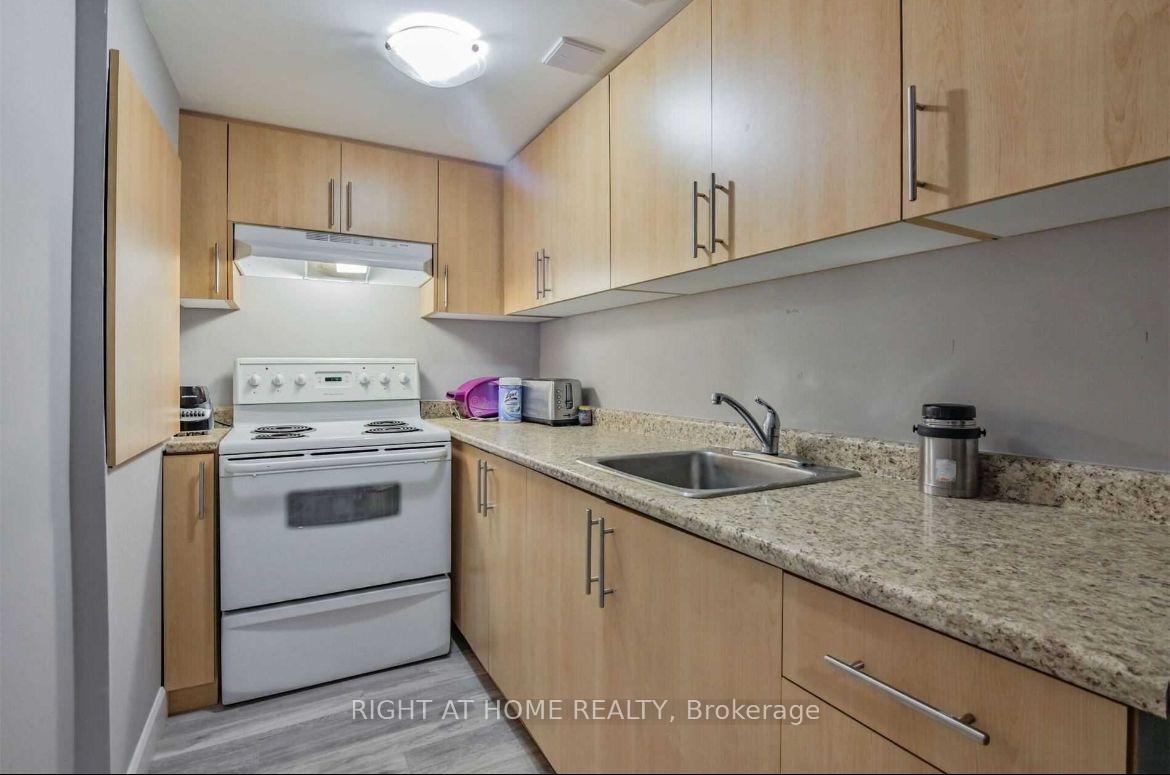 Photo 22 of 804 Mccue Drive, Oshawa, Taunton — HOMEH
