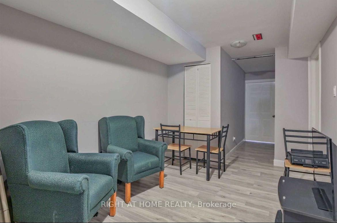 Photo 23 of 804 Mccue Drive, Oshawa, Taunton — HOMEH