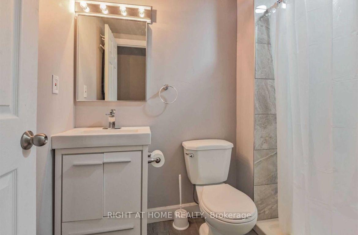 Photo 25 of 804 Mccue Drive, Oshawa, Taunton — HOMEH