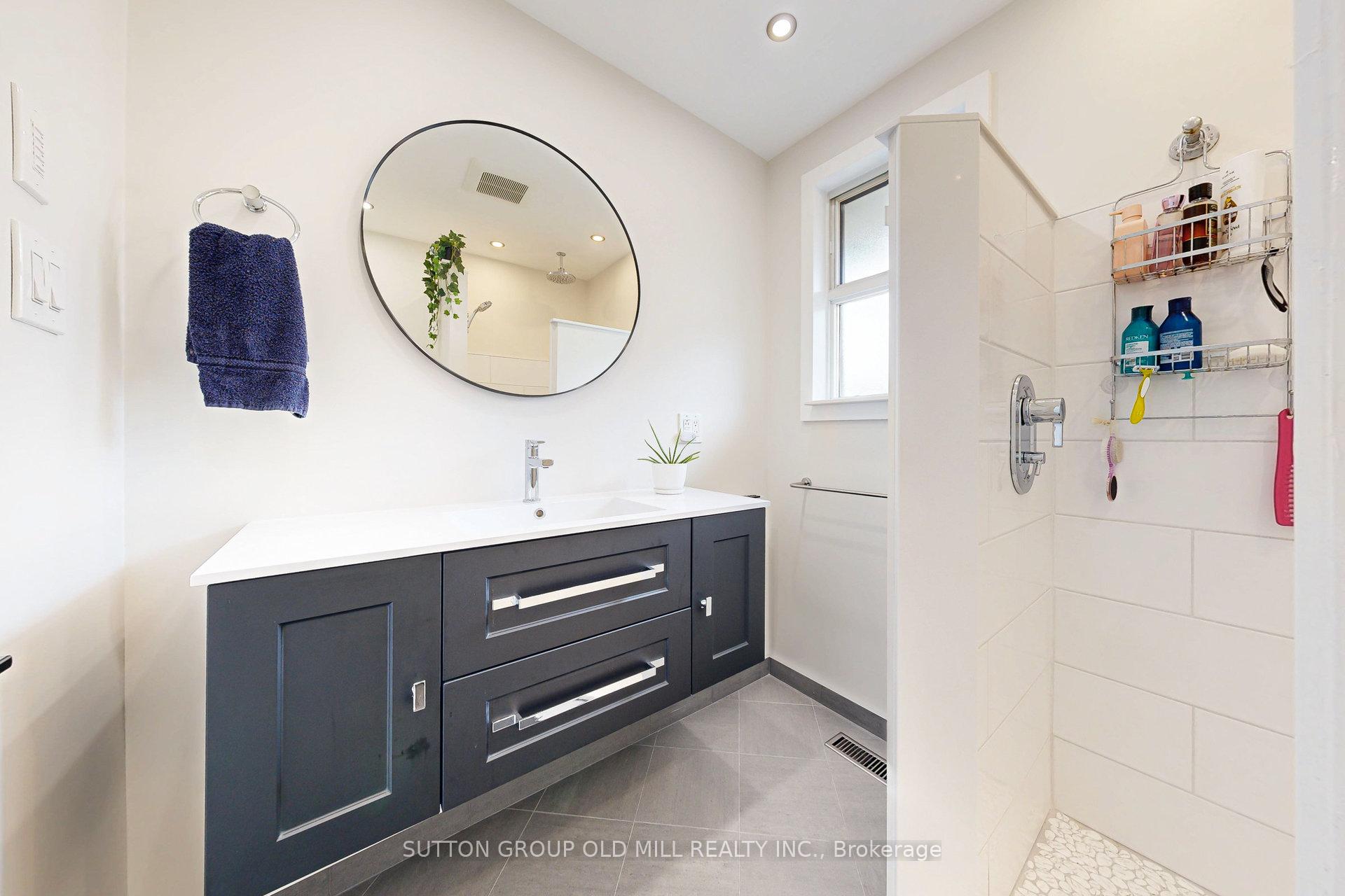 Photo 33 of 65 Ashwood Crescent, Brampton, Avondale — HOMEH